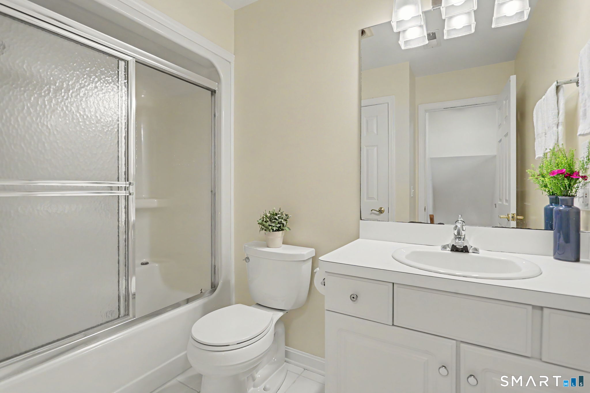 211 Hunyadi Avenue Property Photo 10