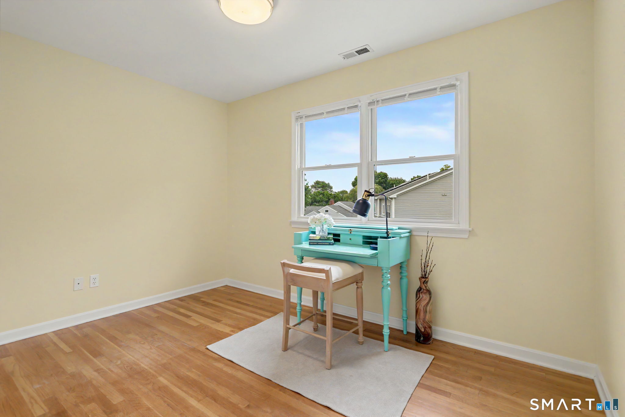 211 Hunyadi Avenue Property Photo 11