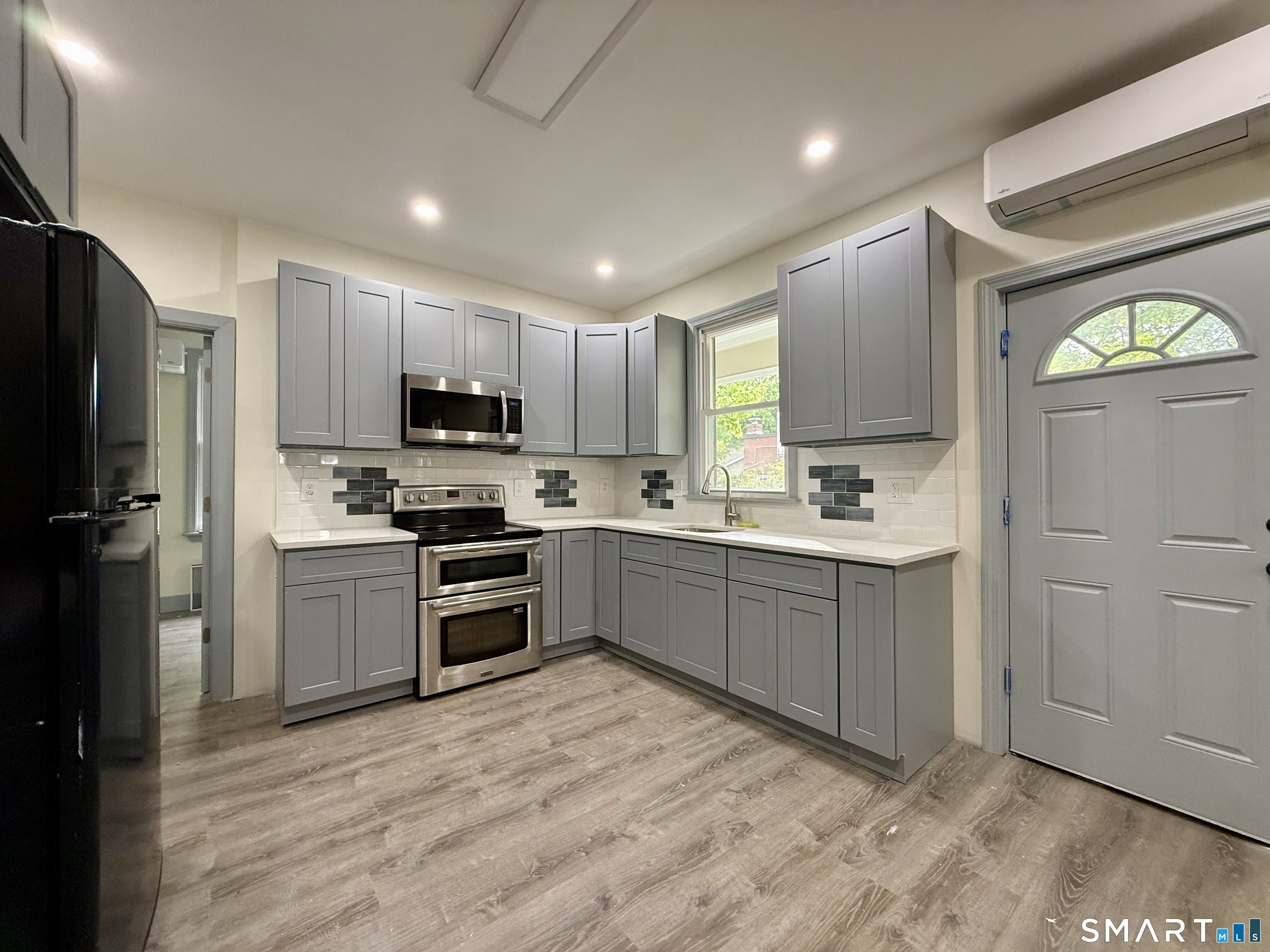22 Hawthorne Avenue Property Photo 2