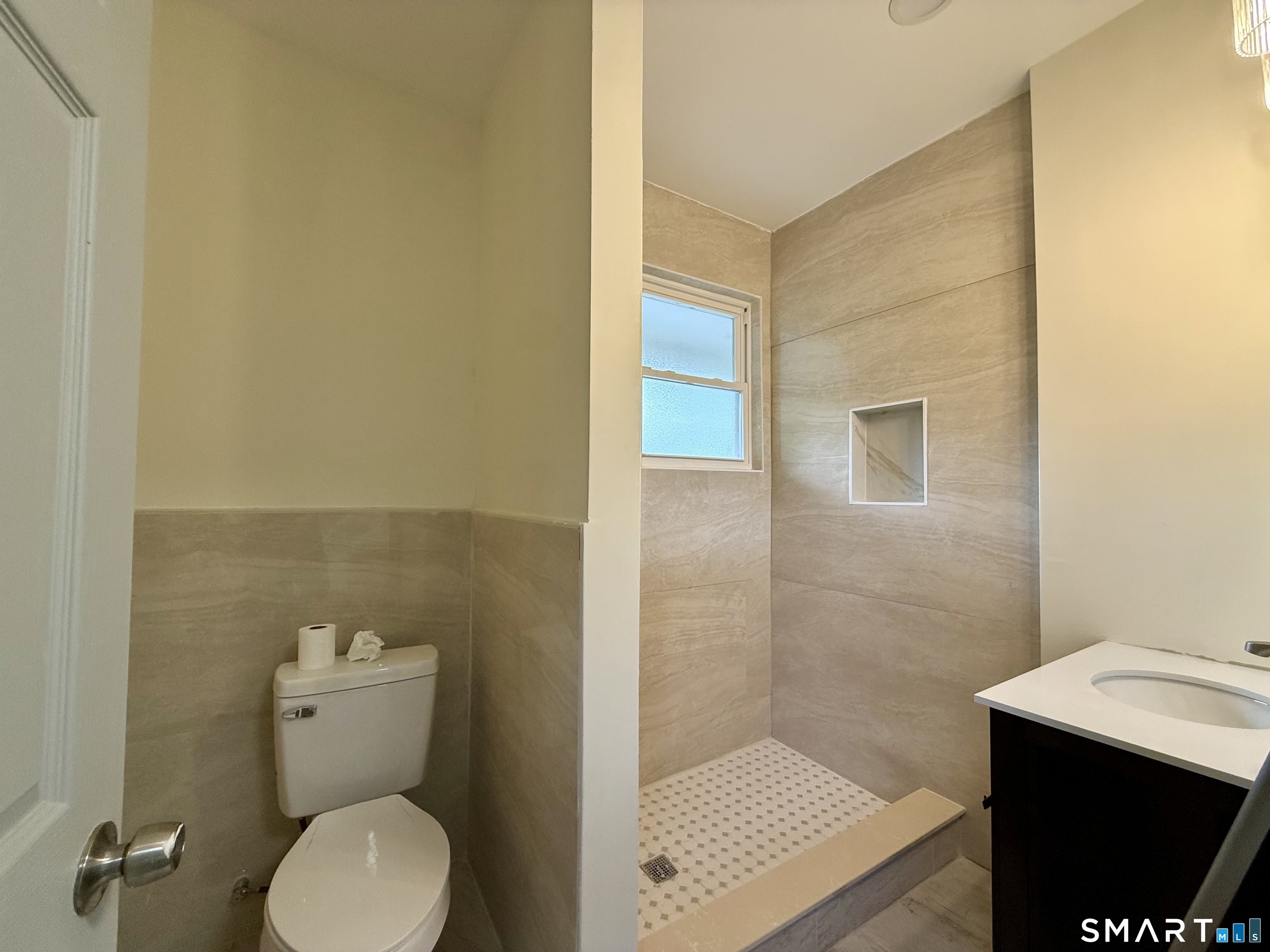 22 Hawthorne Avenue Property Photo 9