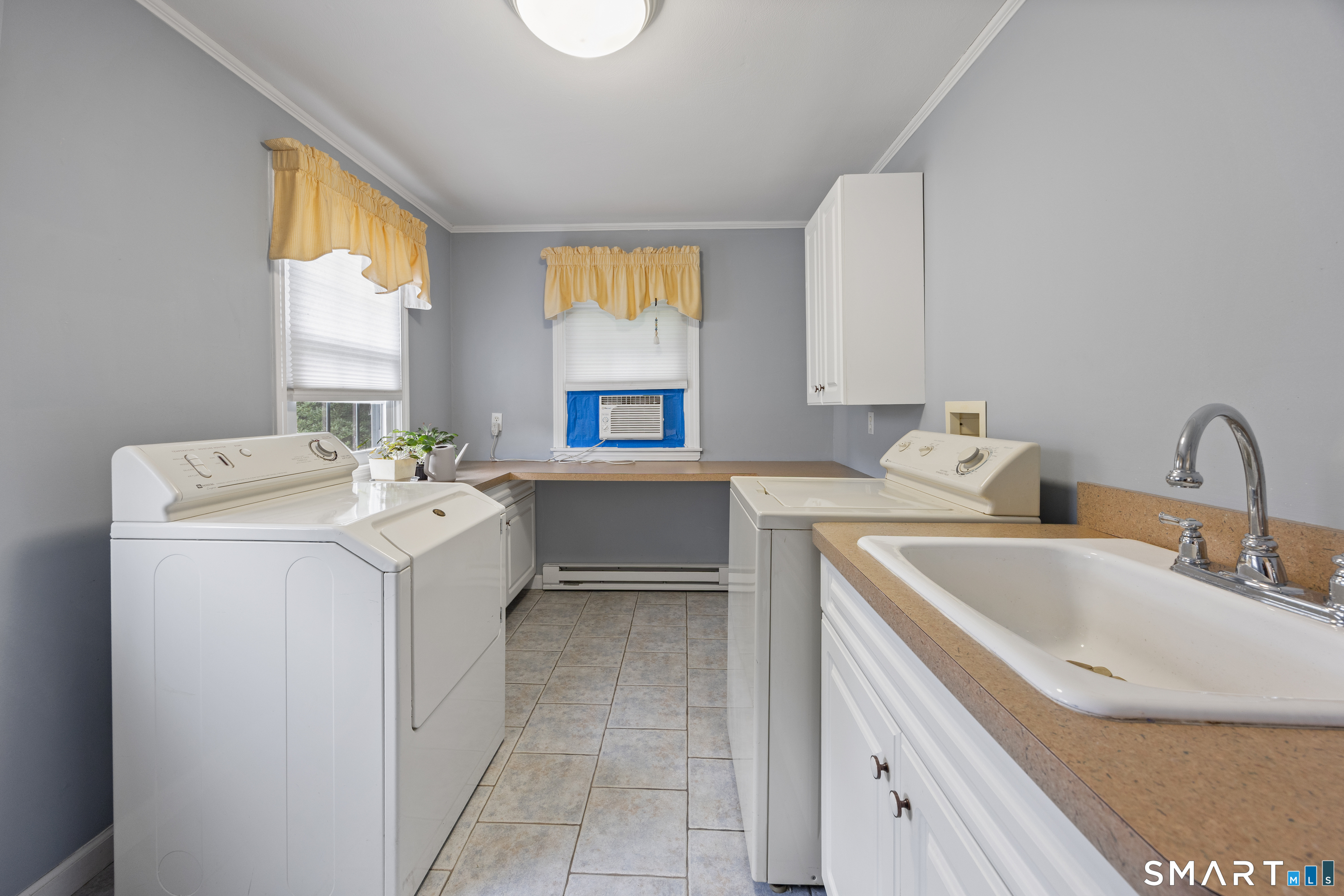 3 Robindale Drive Property Photo 14