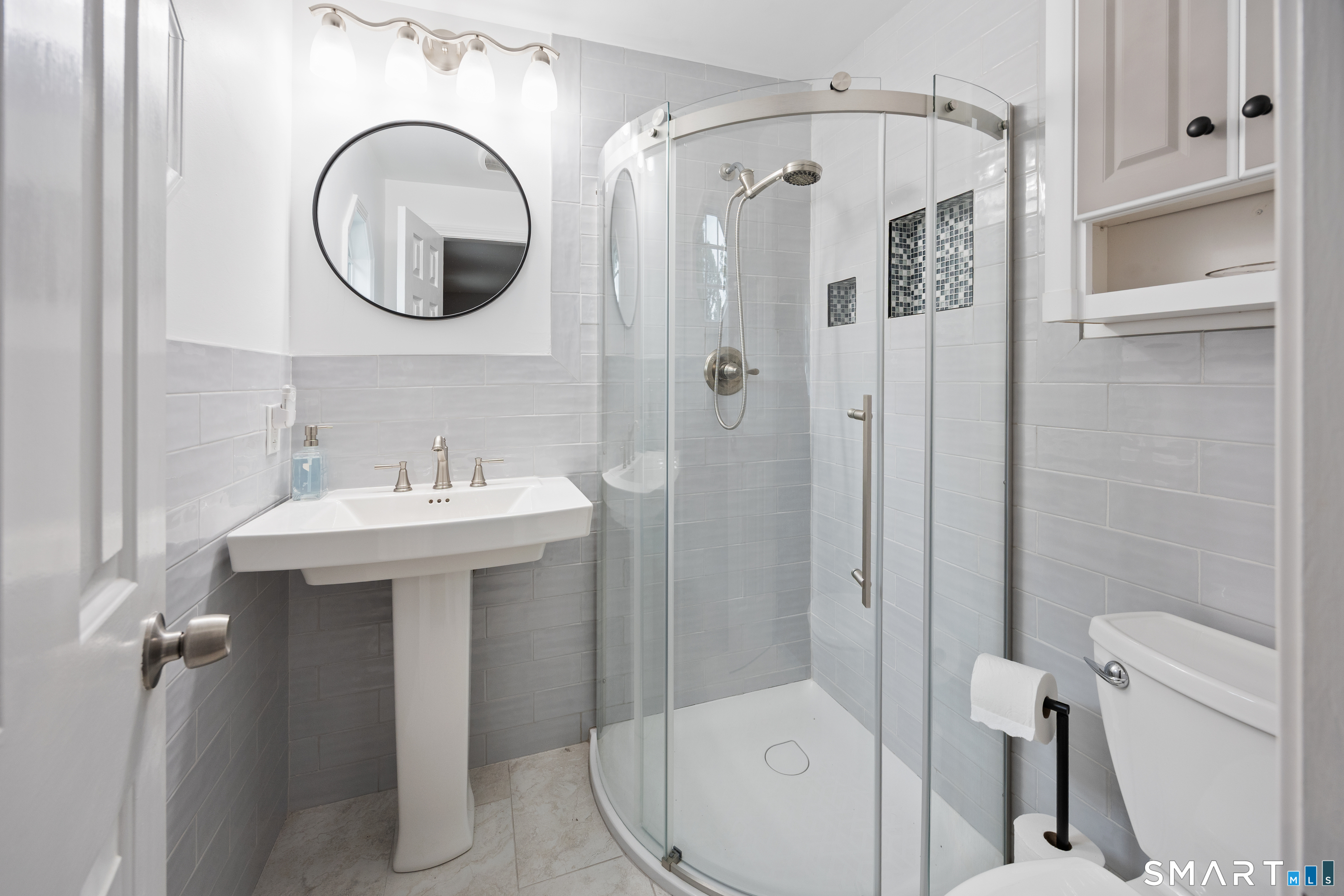 3 Robindale Drive Property Photo 18