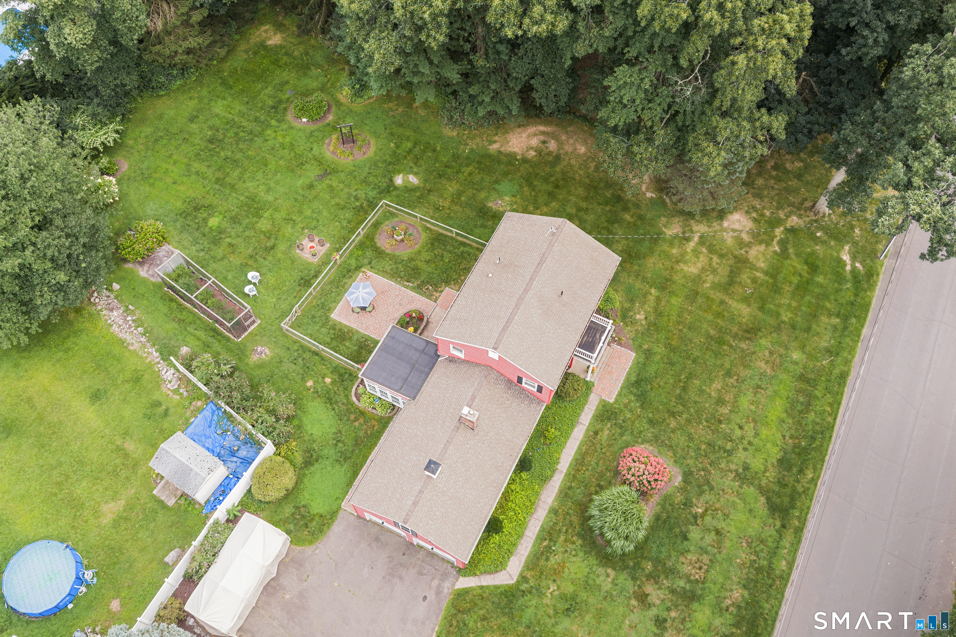 3 Robindale Drive Property Photo 38