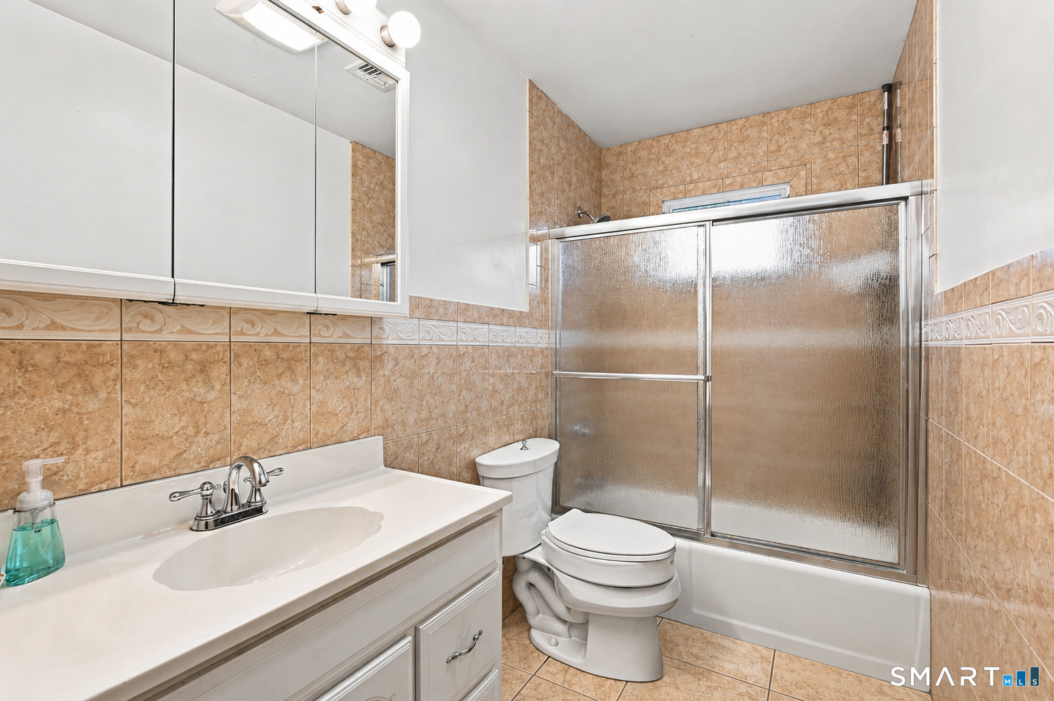 523 Newfield Avenue Property Photo 11