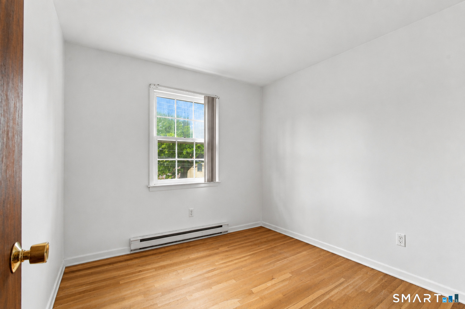 523 Newfield Avenue Property Photo 15
