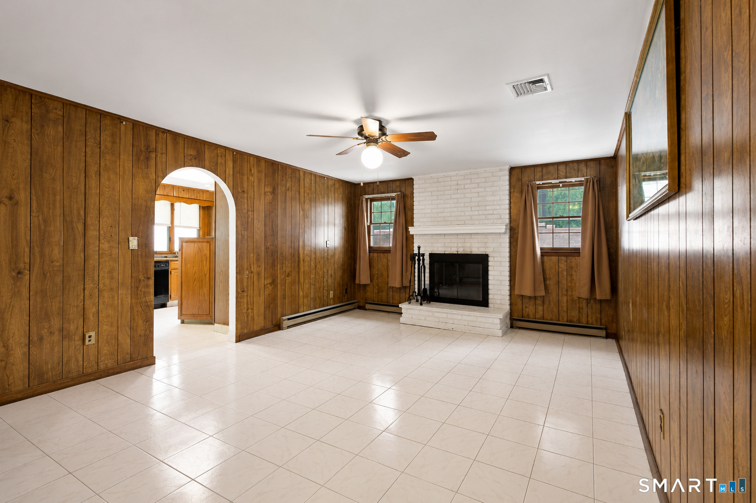 523 Newfield Avenue Property Photo 19