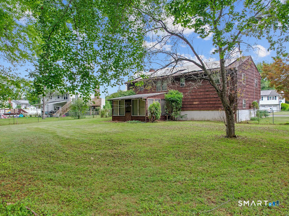 27 Norman Drive Property Photo 23