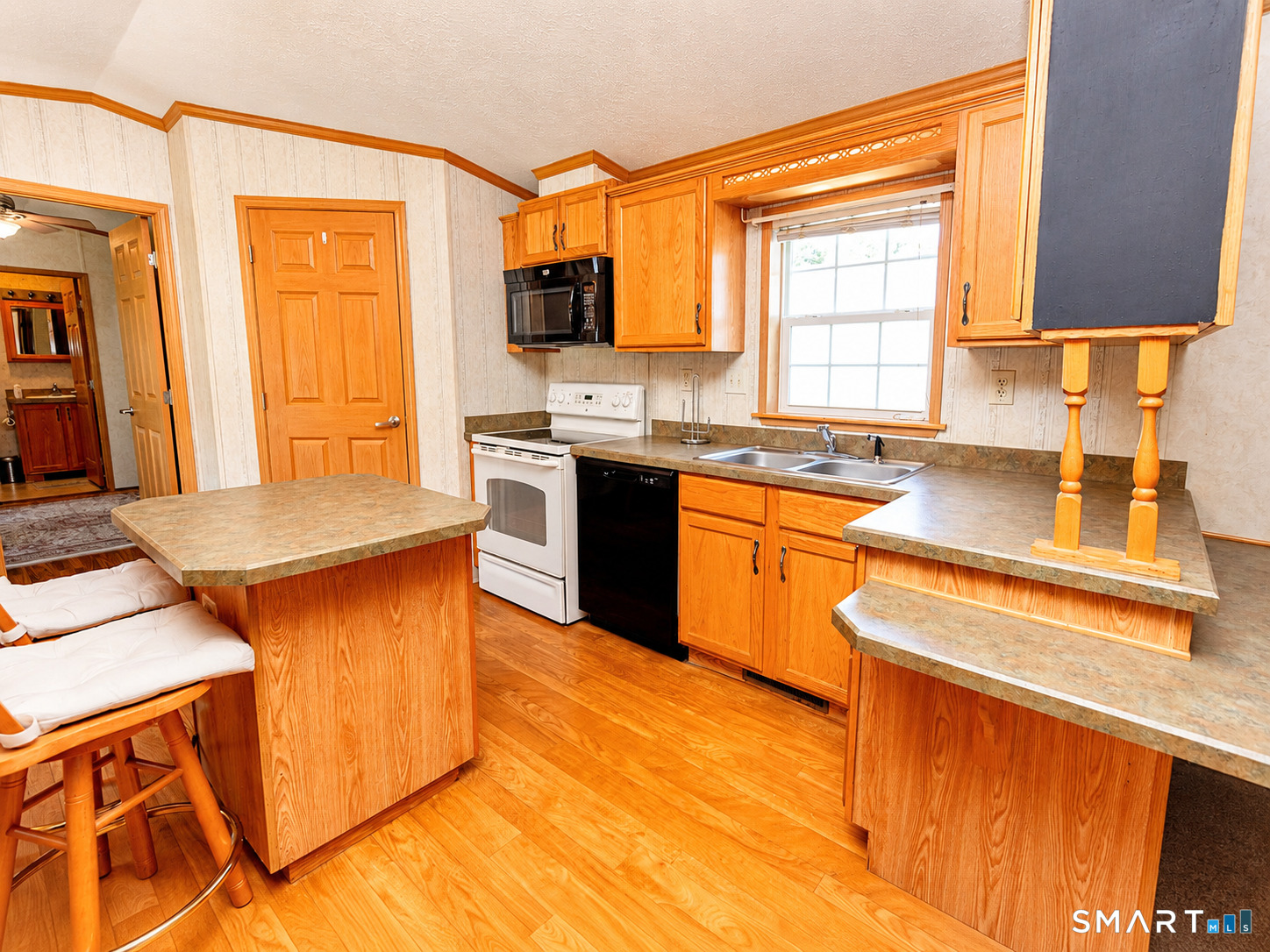 56 Sweetbriar Street Property Photo 5