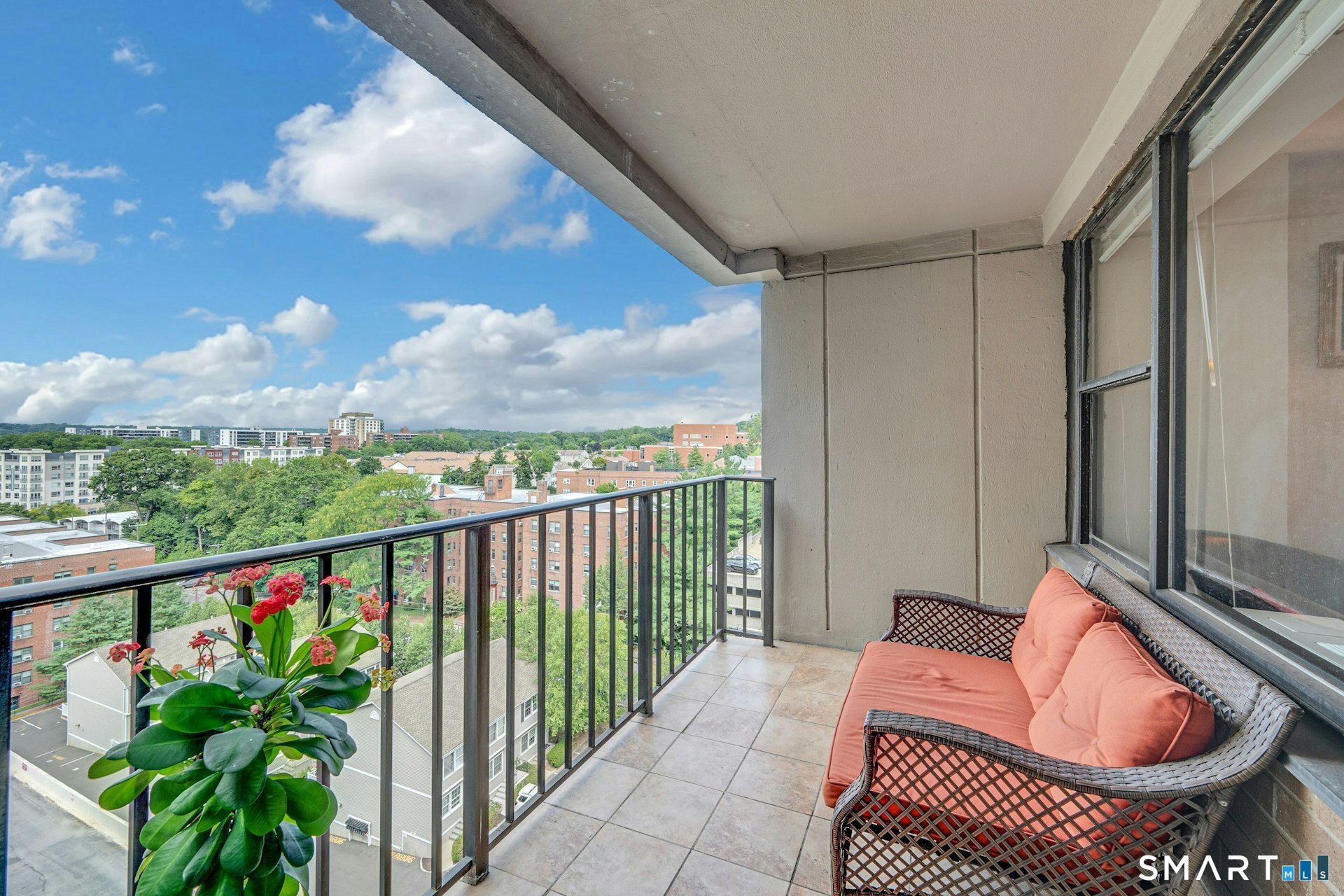44 Strawberry Hill 9a Avenue Property Photo 17