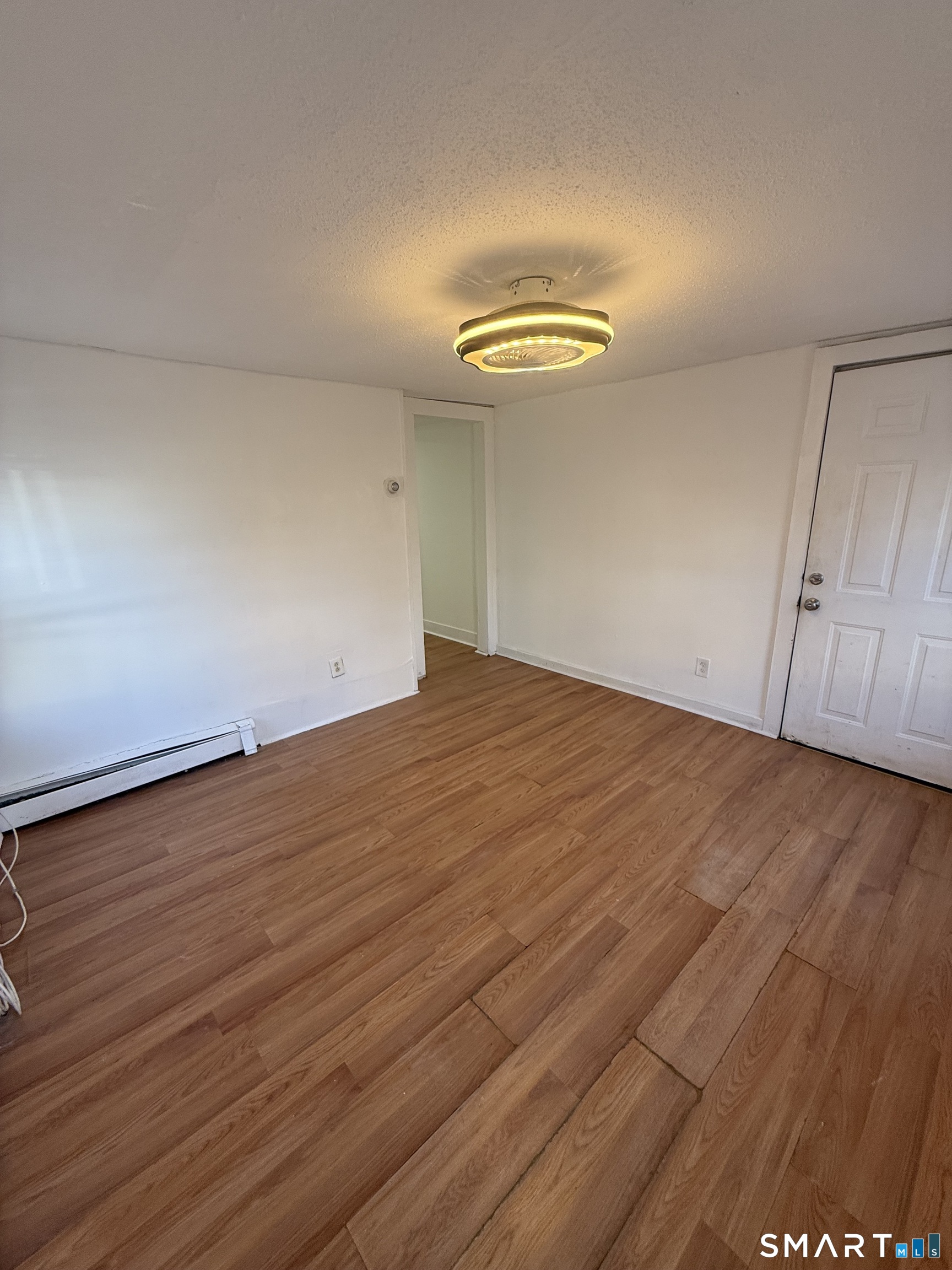 172 Dekalb Avenue Property Photo 1