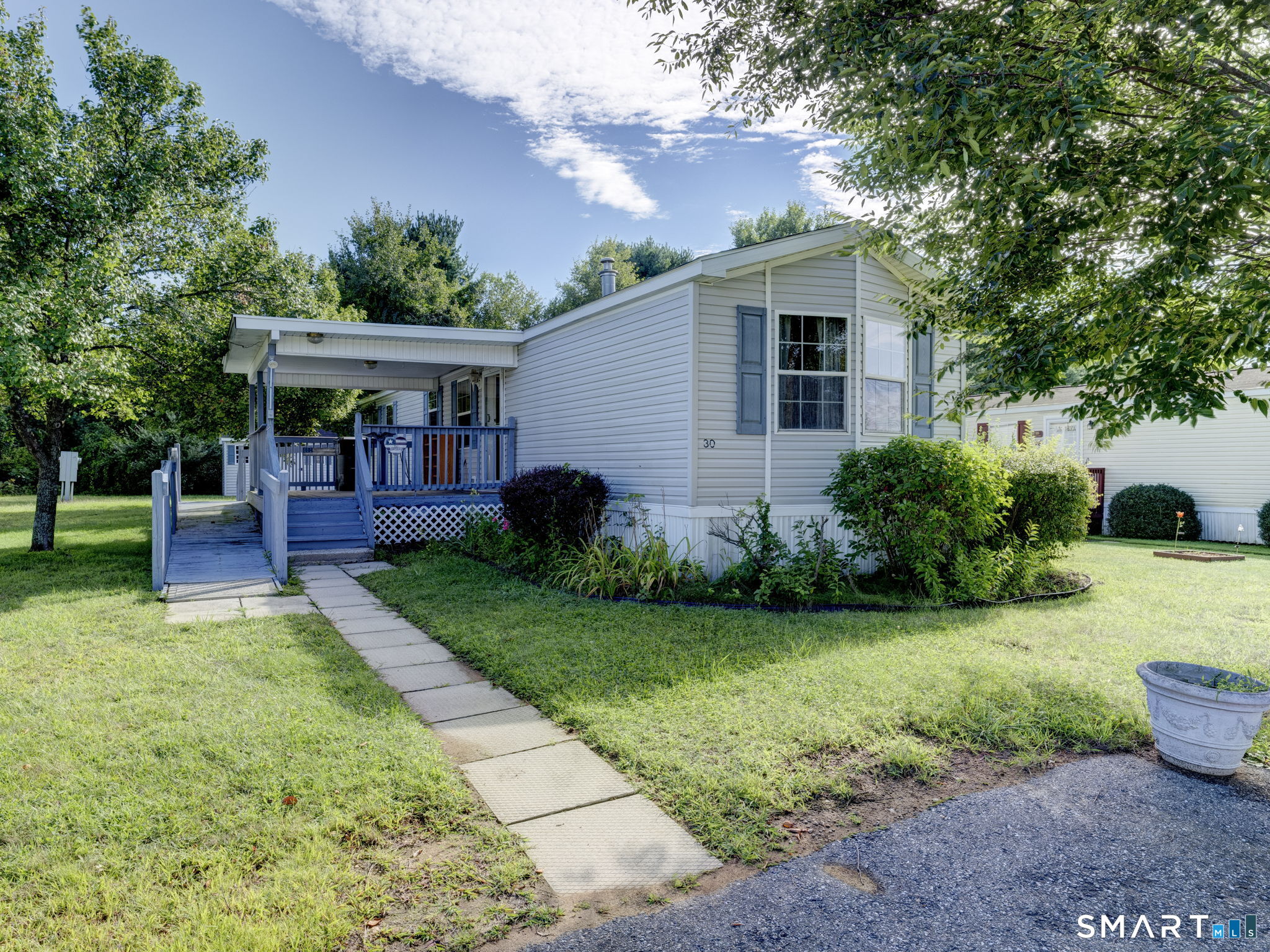 30 Haley Lane Property Photo 1