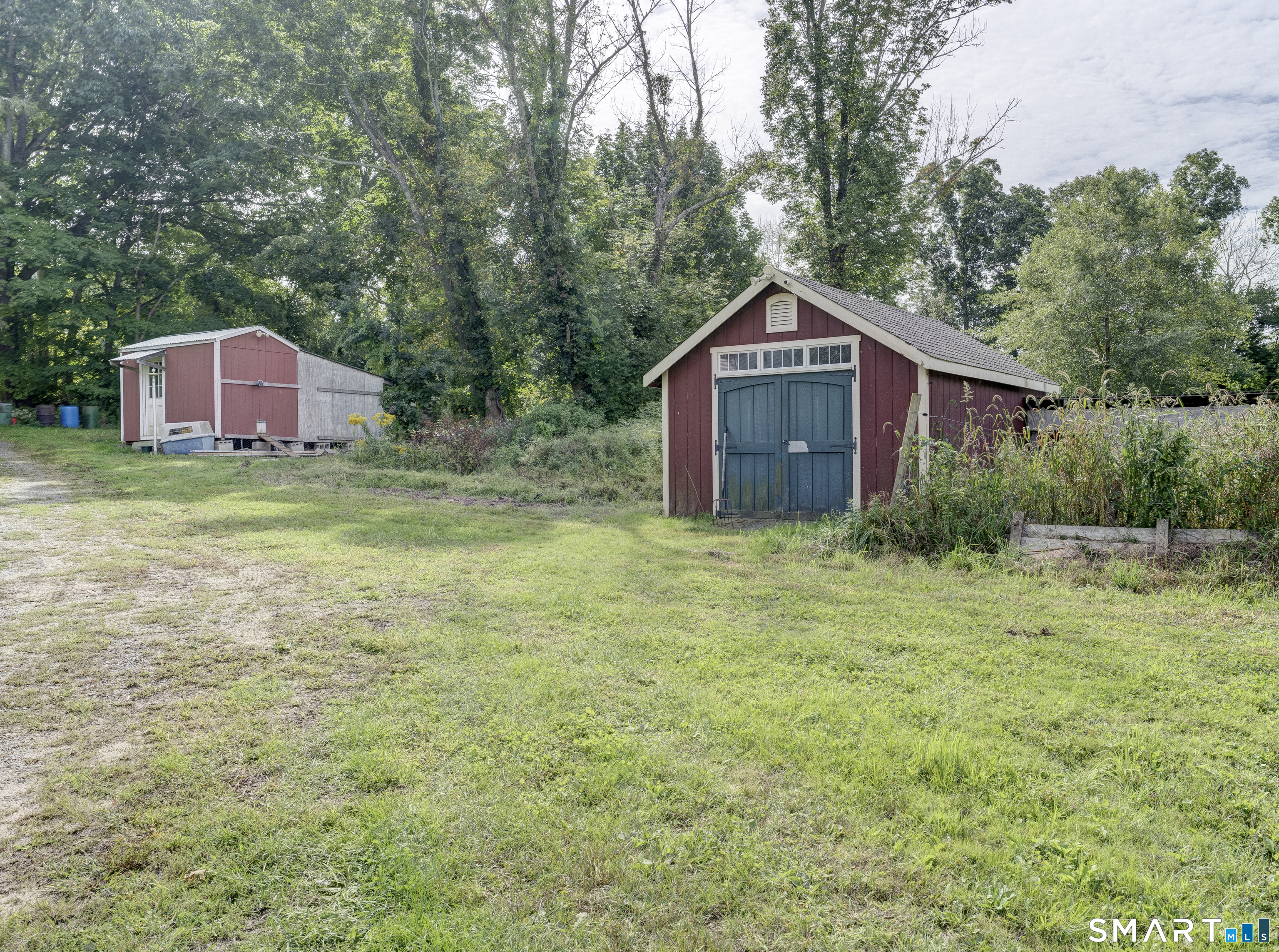 813 Westford Road Property Photo 13