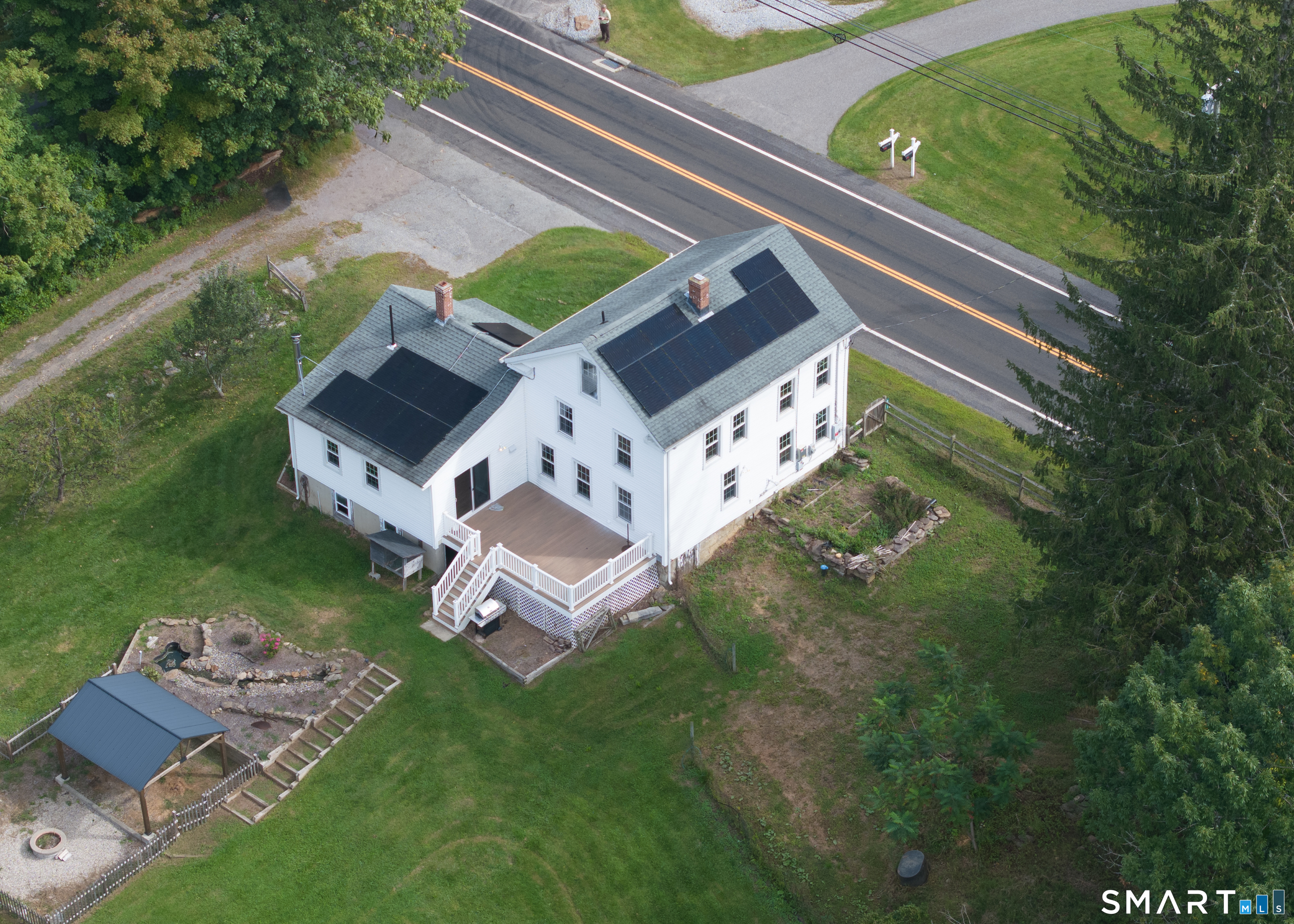 813 Westford Road Property Photo 16
