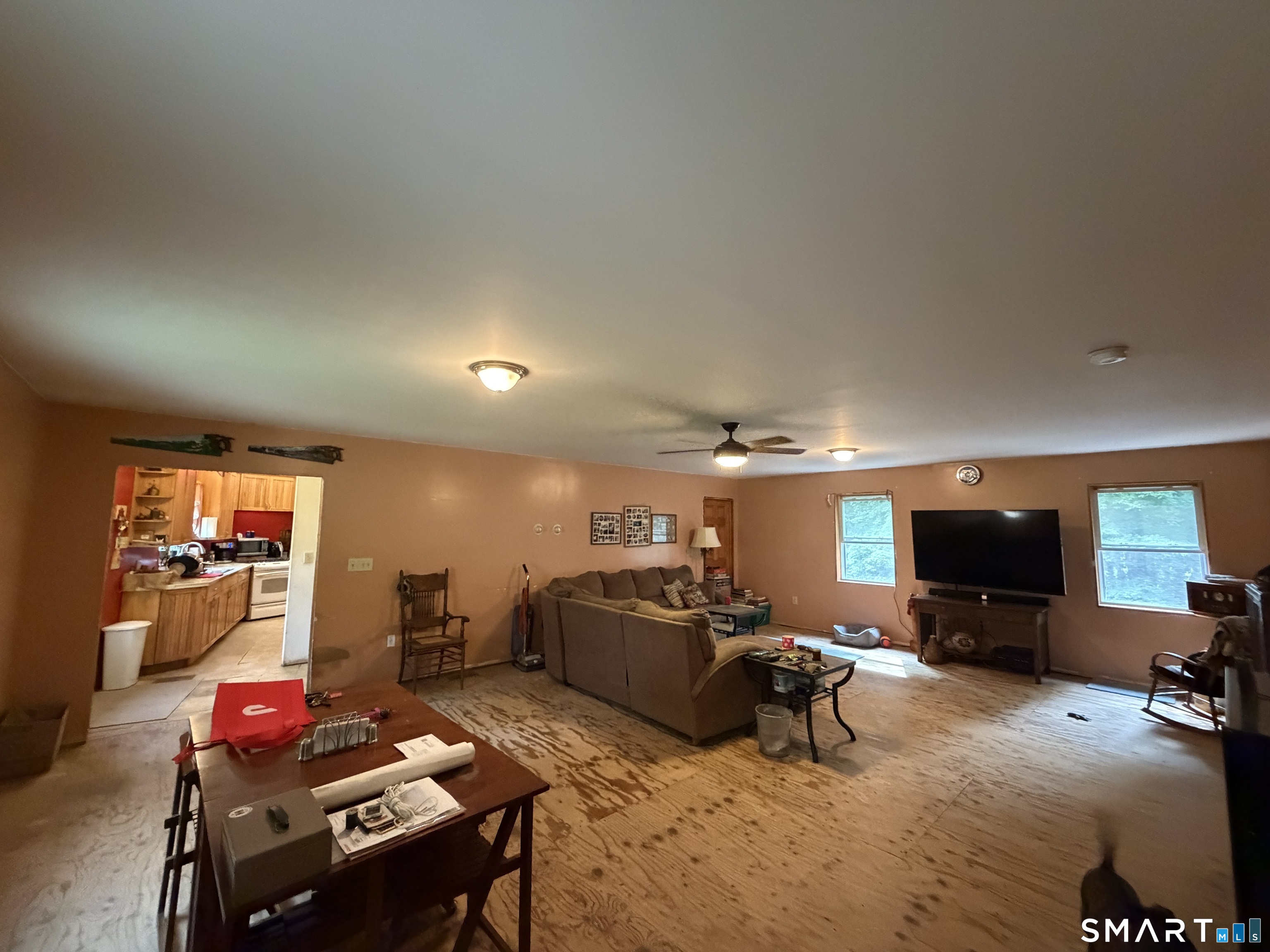 1318 Litchfield Turnpike Property Photo 13