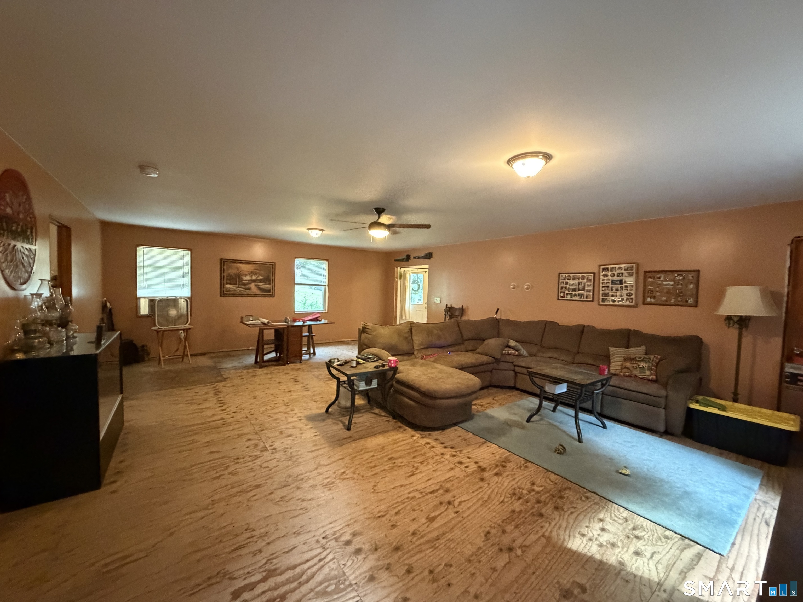1318 Litchfield Turnpike Property Photo 15