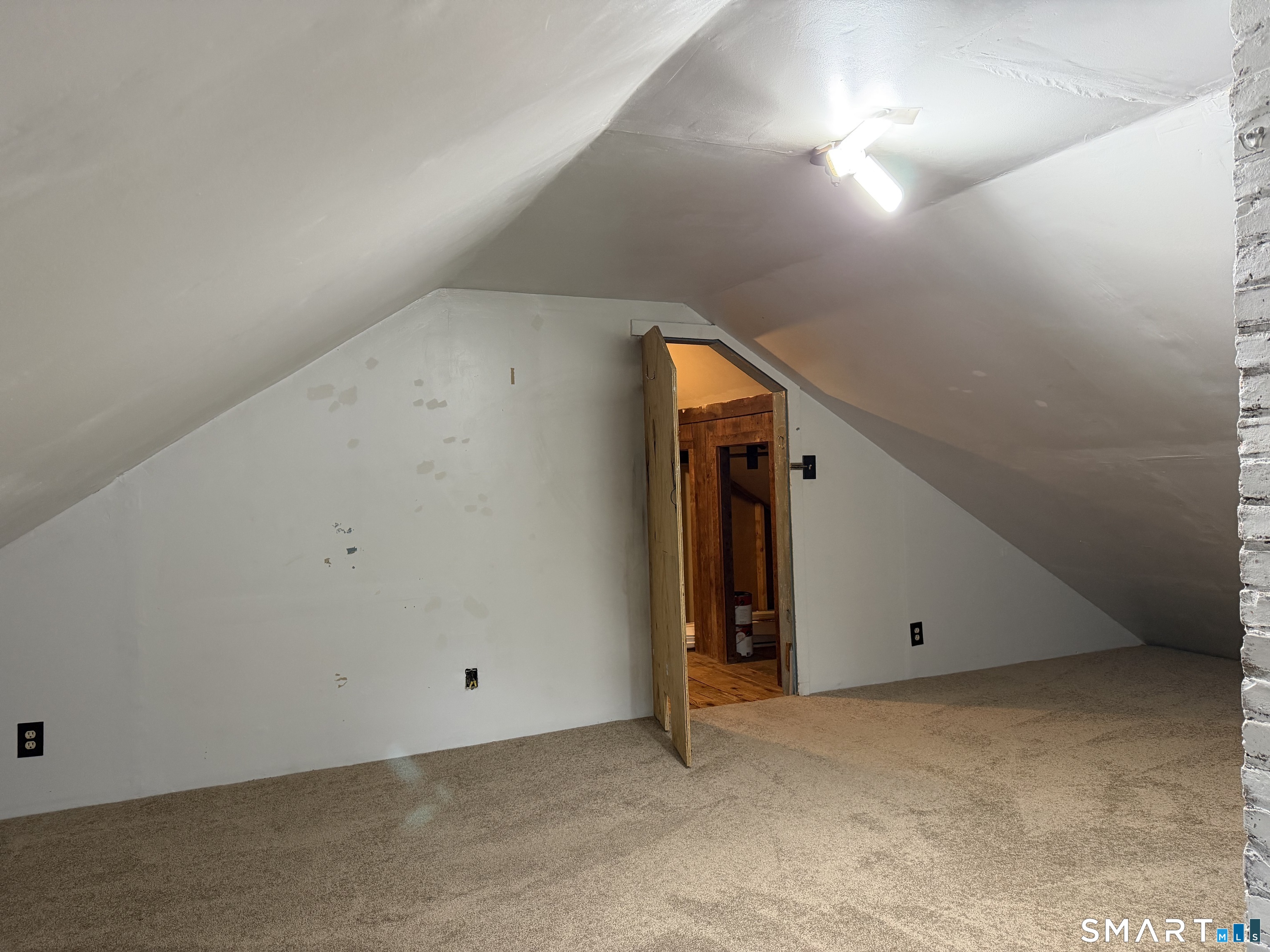 1318 Litchfield Turnpike Property Photo 34