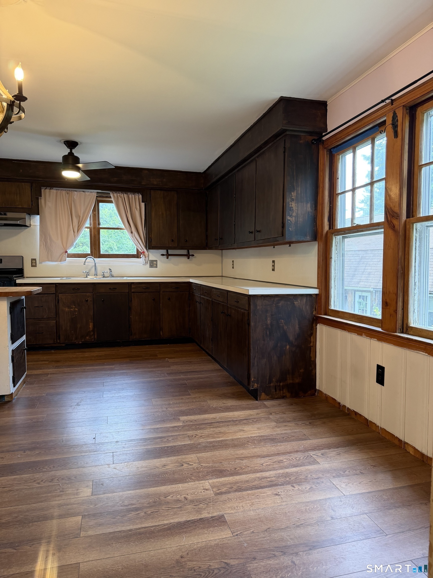 1318 Litchfield Turnpike Property Photo 36