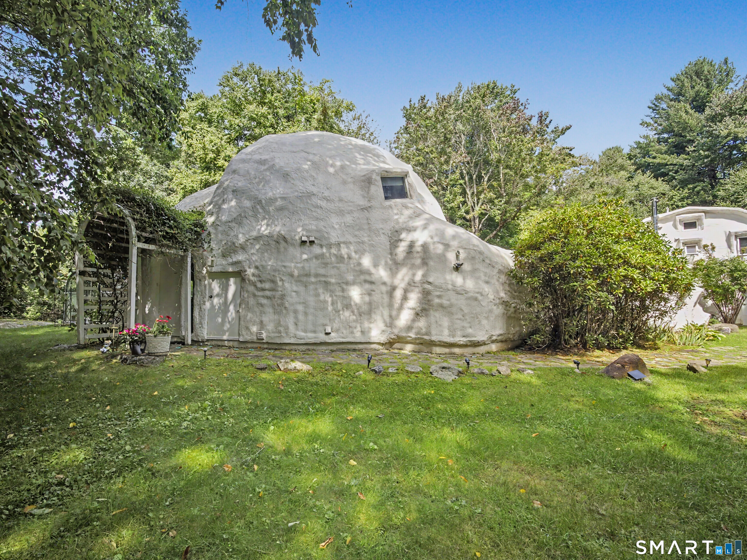11 Day A/b Road Property Photo 6