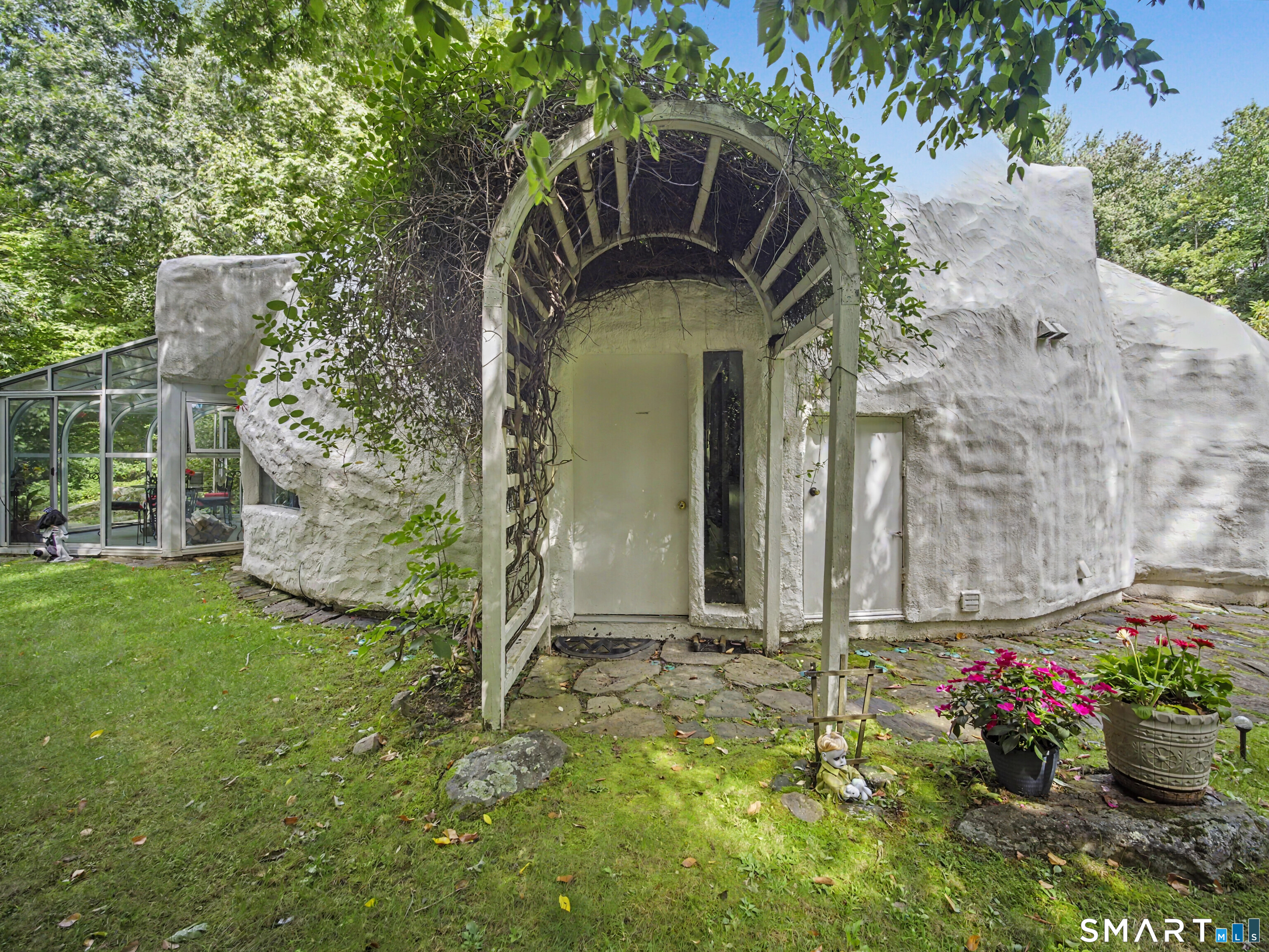 11 Day A/b Road Property Photo 7