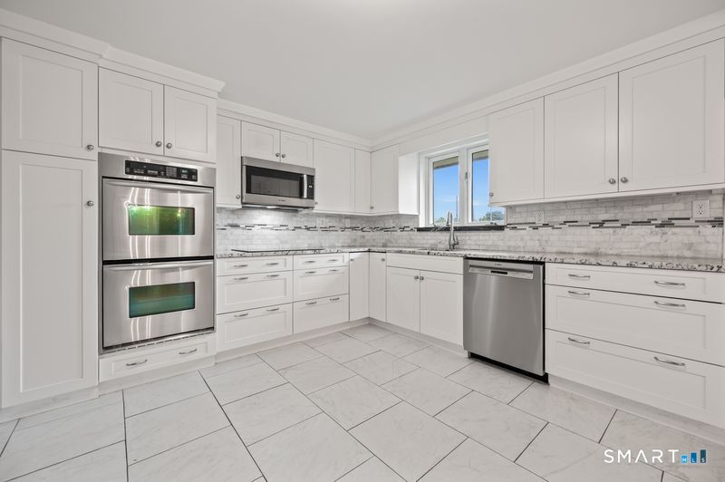 34 Hoskins Road Property Photo 7