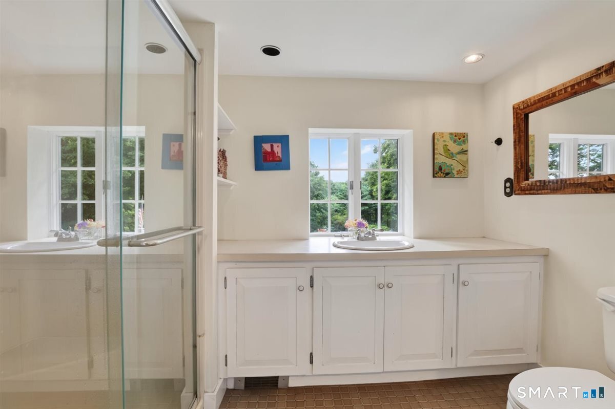 635 Northfield Road Property Photo 20