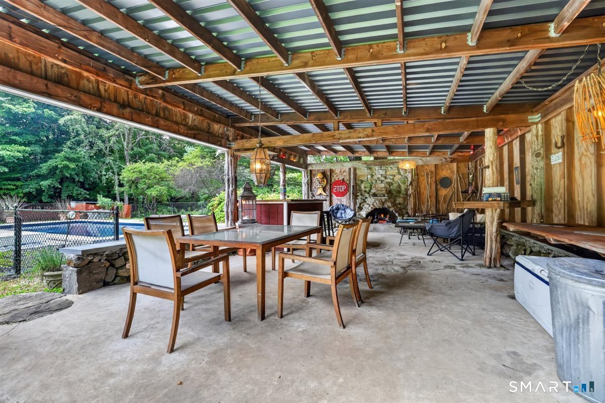 635 Northfield Road Property Photo 32