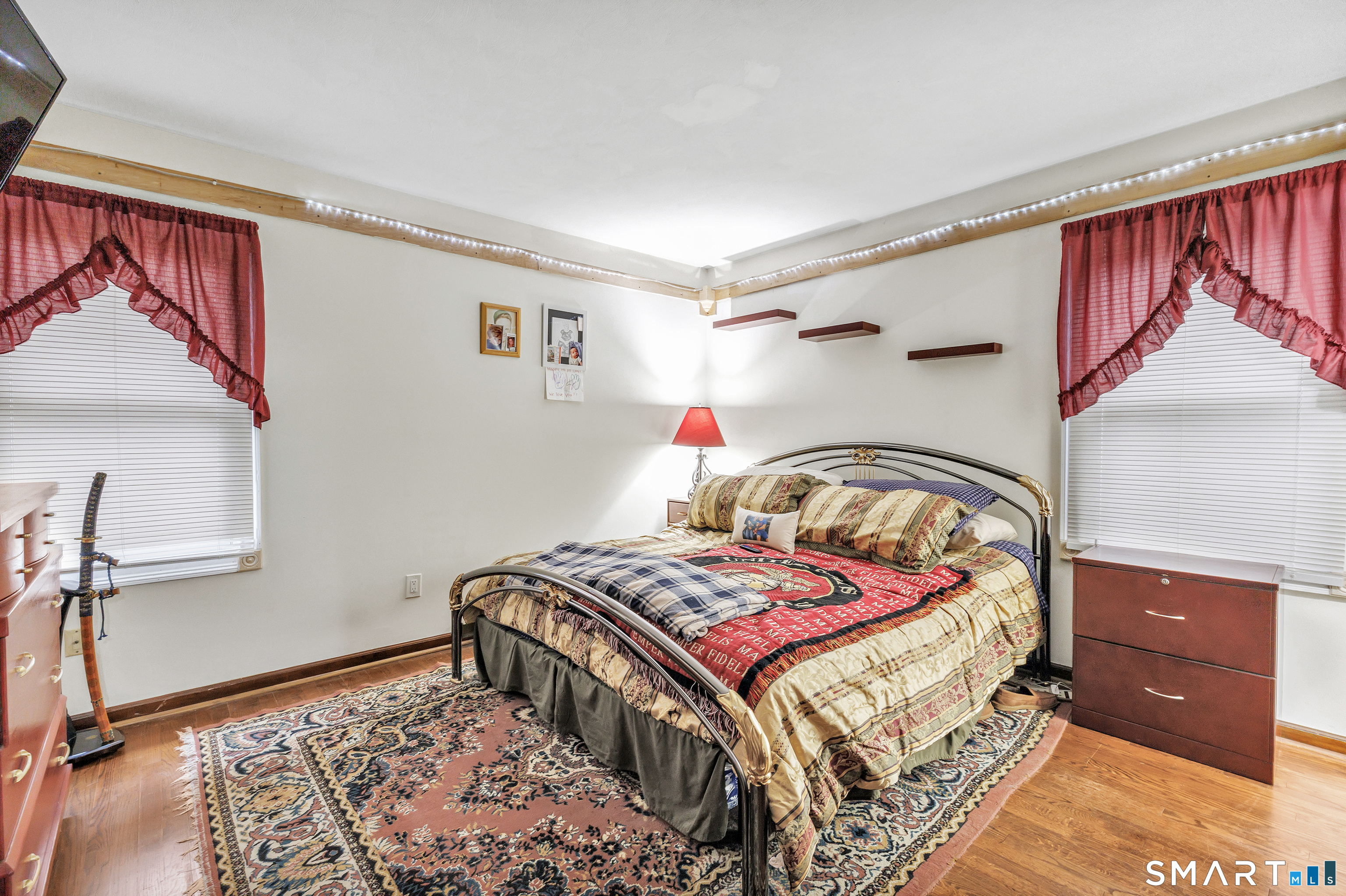 1827 Nichols Avenue Property Photo 13