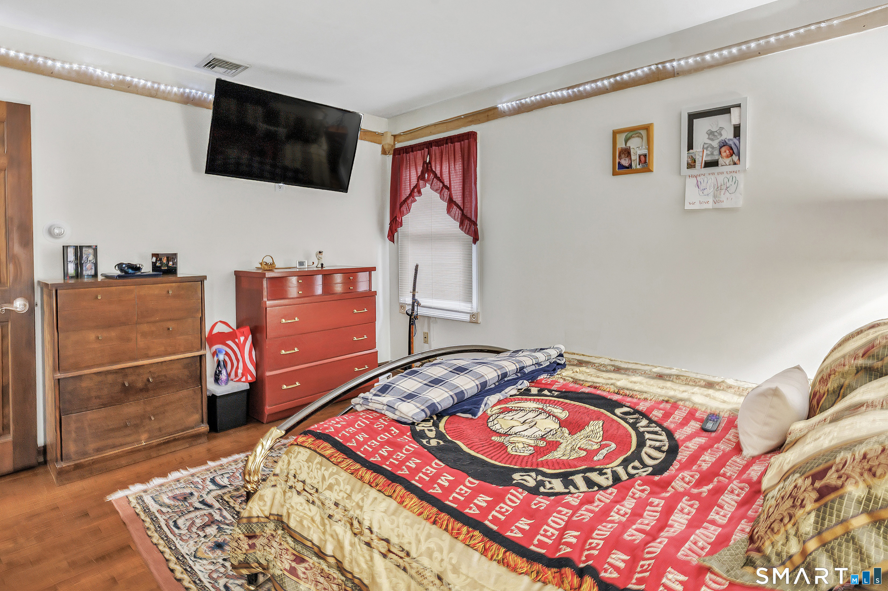 1827 Nichols Avenue Property Photo 14