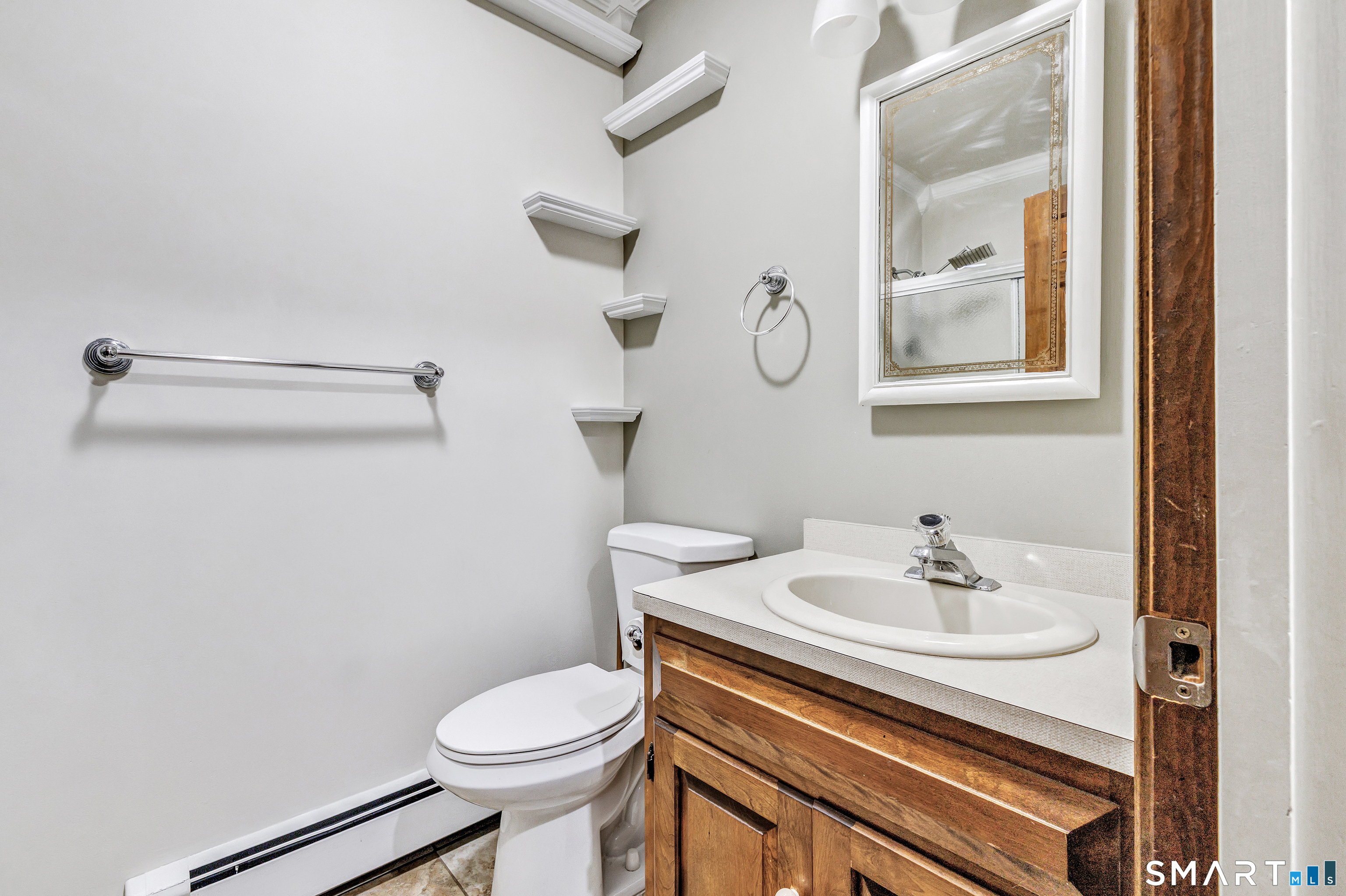1827 Nichols Avenue Property Photo 20