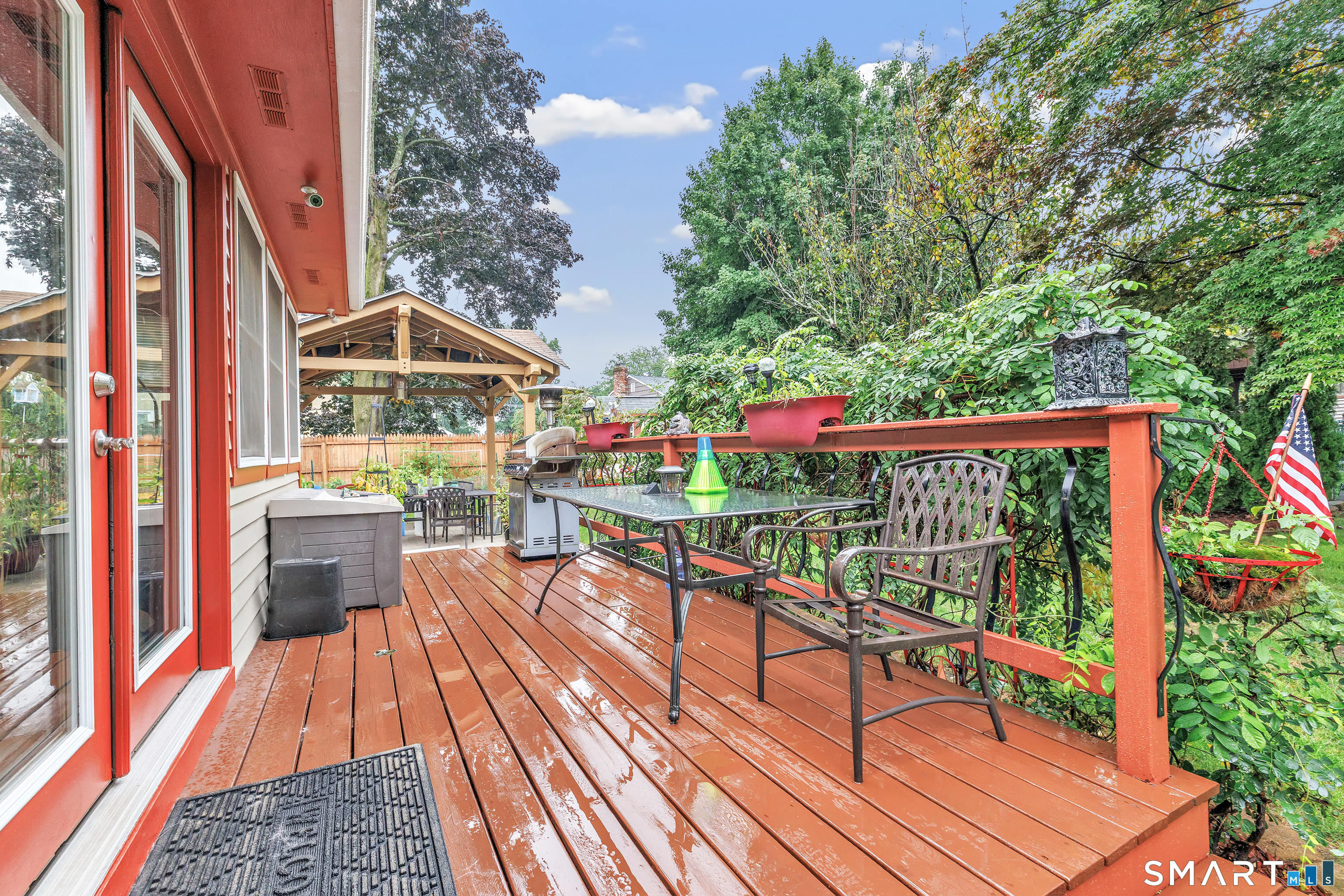 1827 Nichols Avenue Property Photo 28
