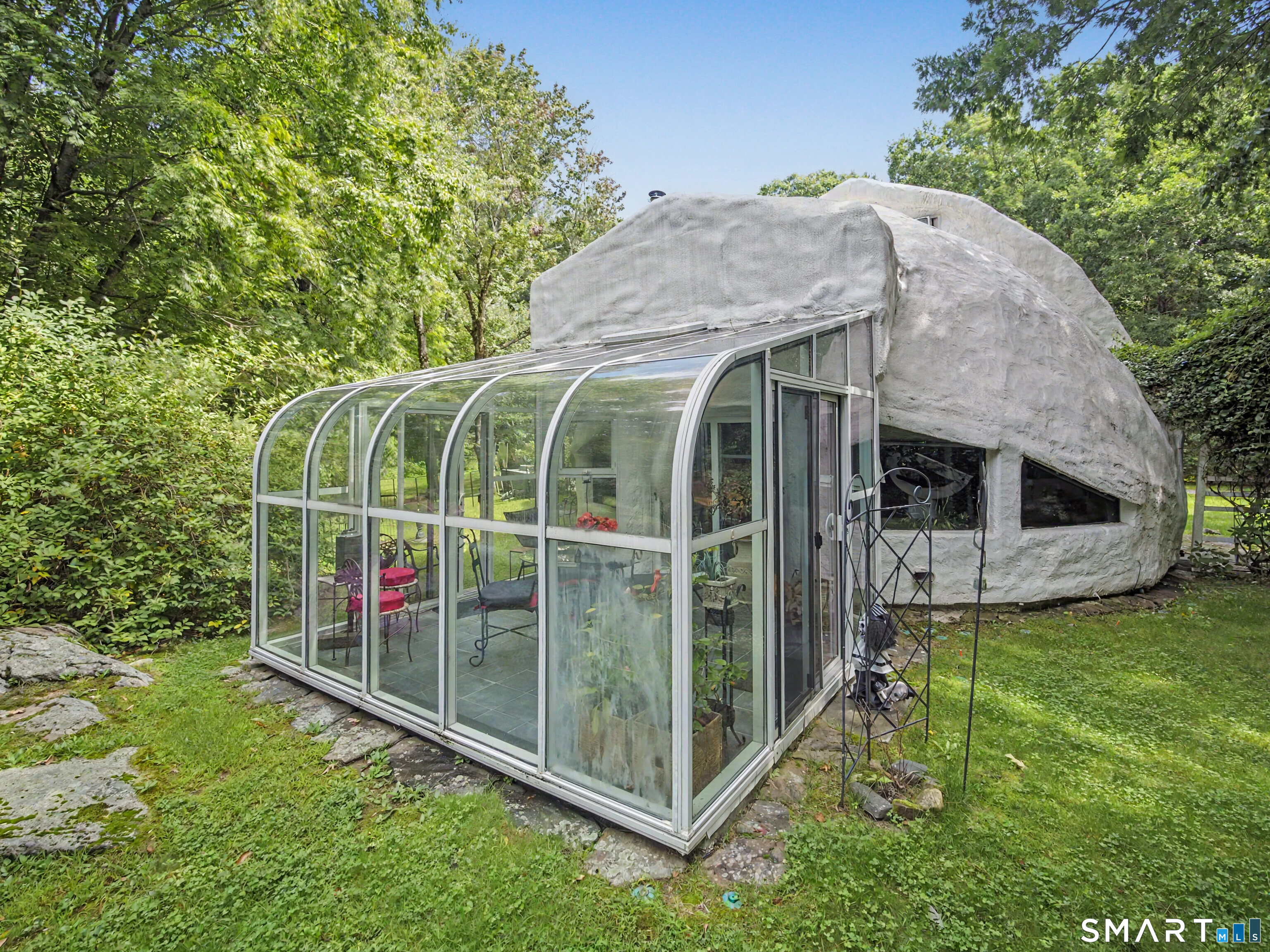 11 Day Road Property Photo 9