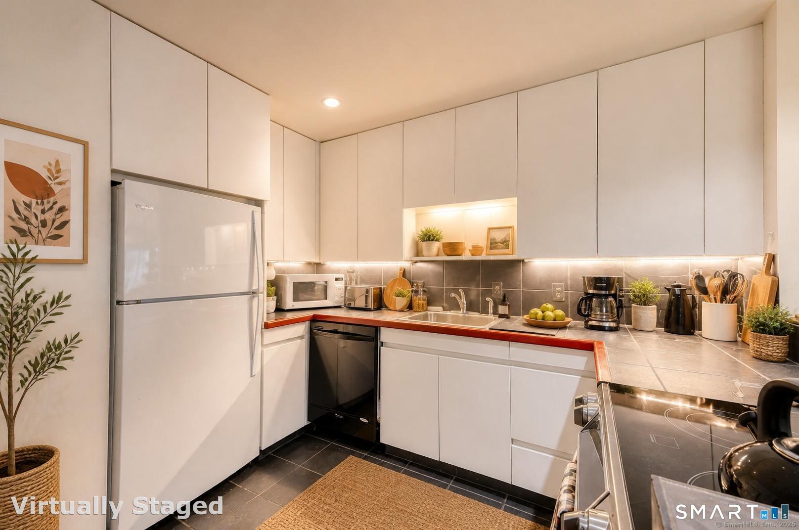 11 Day Road Property Photo 17
