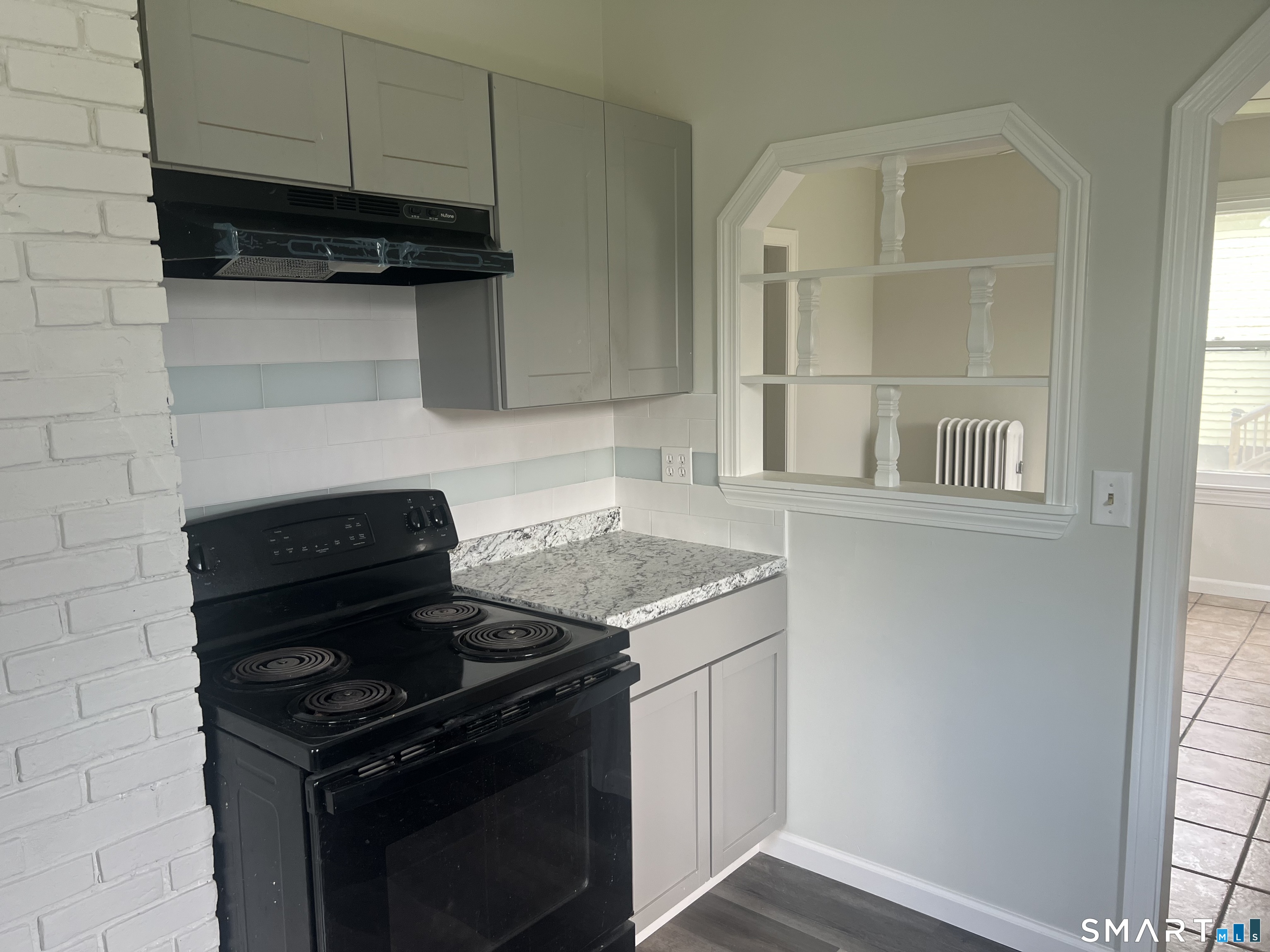 28 Third Street Property Photo 6