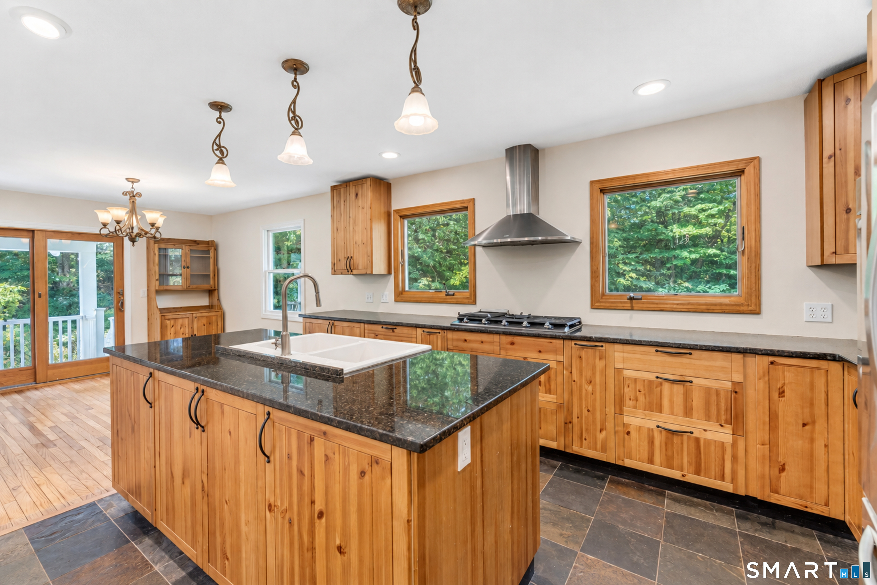 148 Swimming Hole Road Property Photo 4