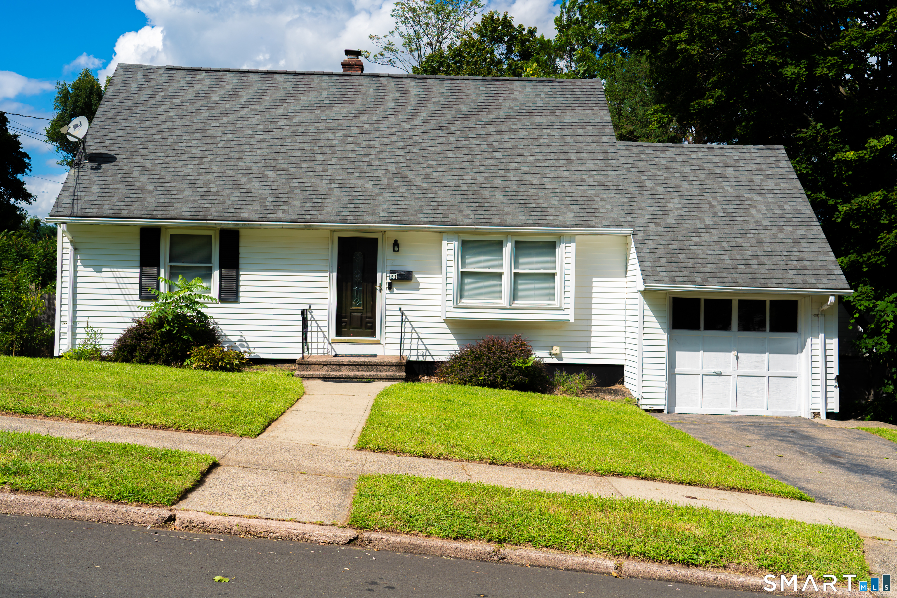 21 Westerfield Road Property Photo 1