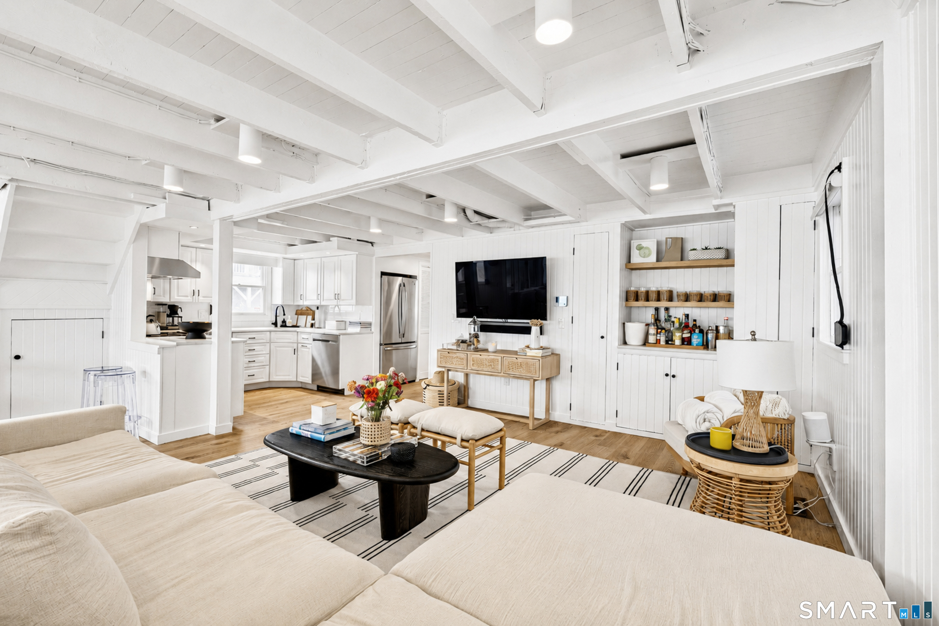 156 Little Stannard Beach Road Property Photo 8