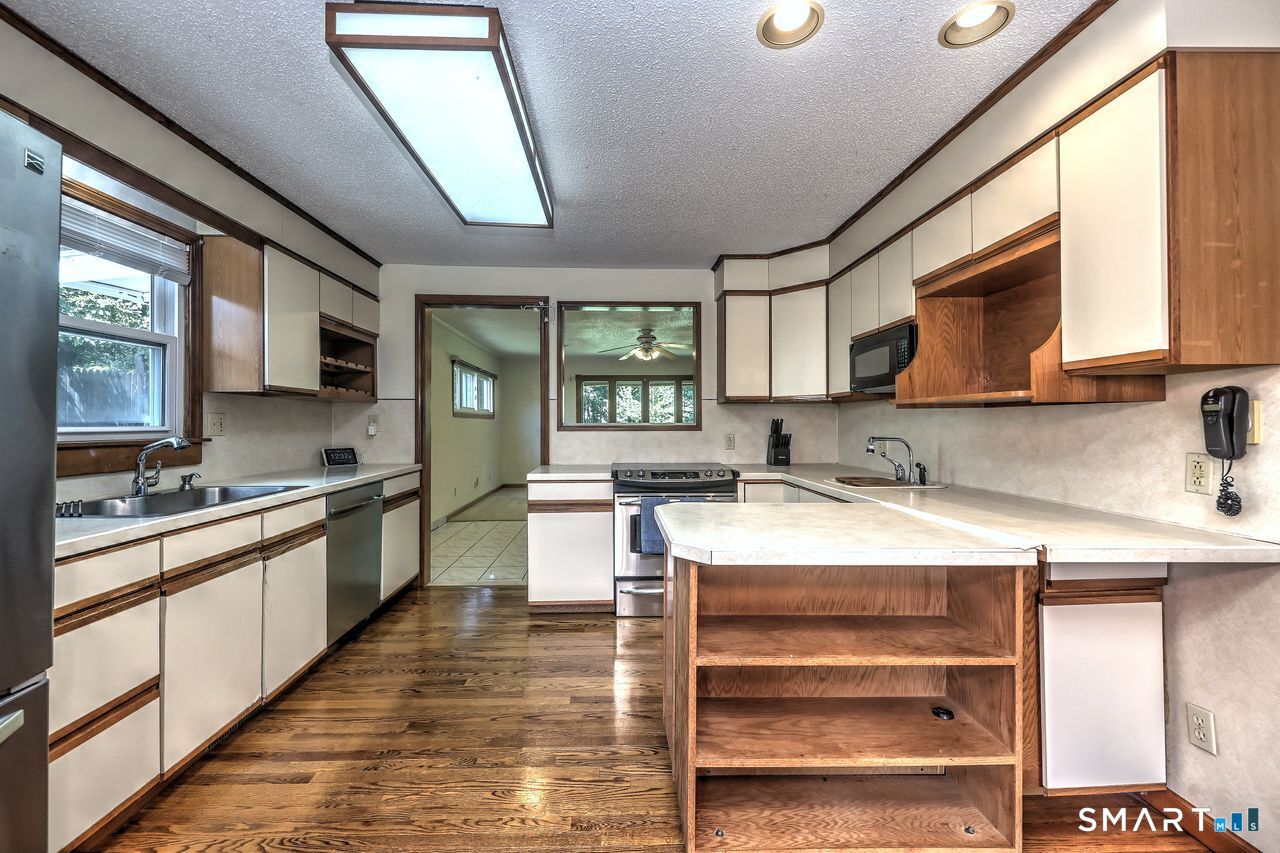 53 Huber Street Property Photo 14