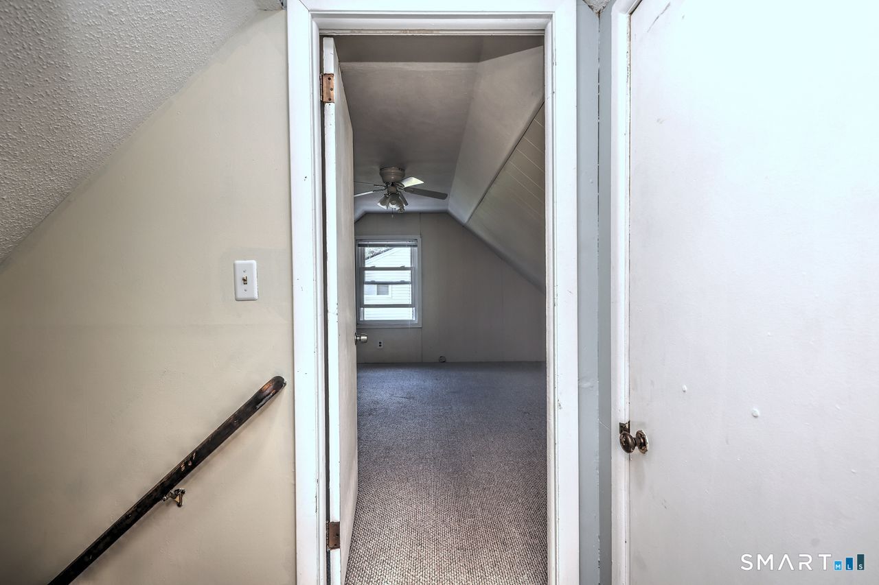 53 Huber Street Property Photo 34