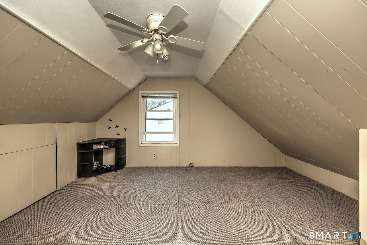 53 Huber Street Property Photo 35