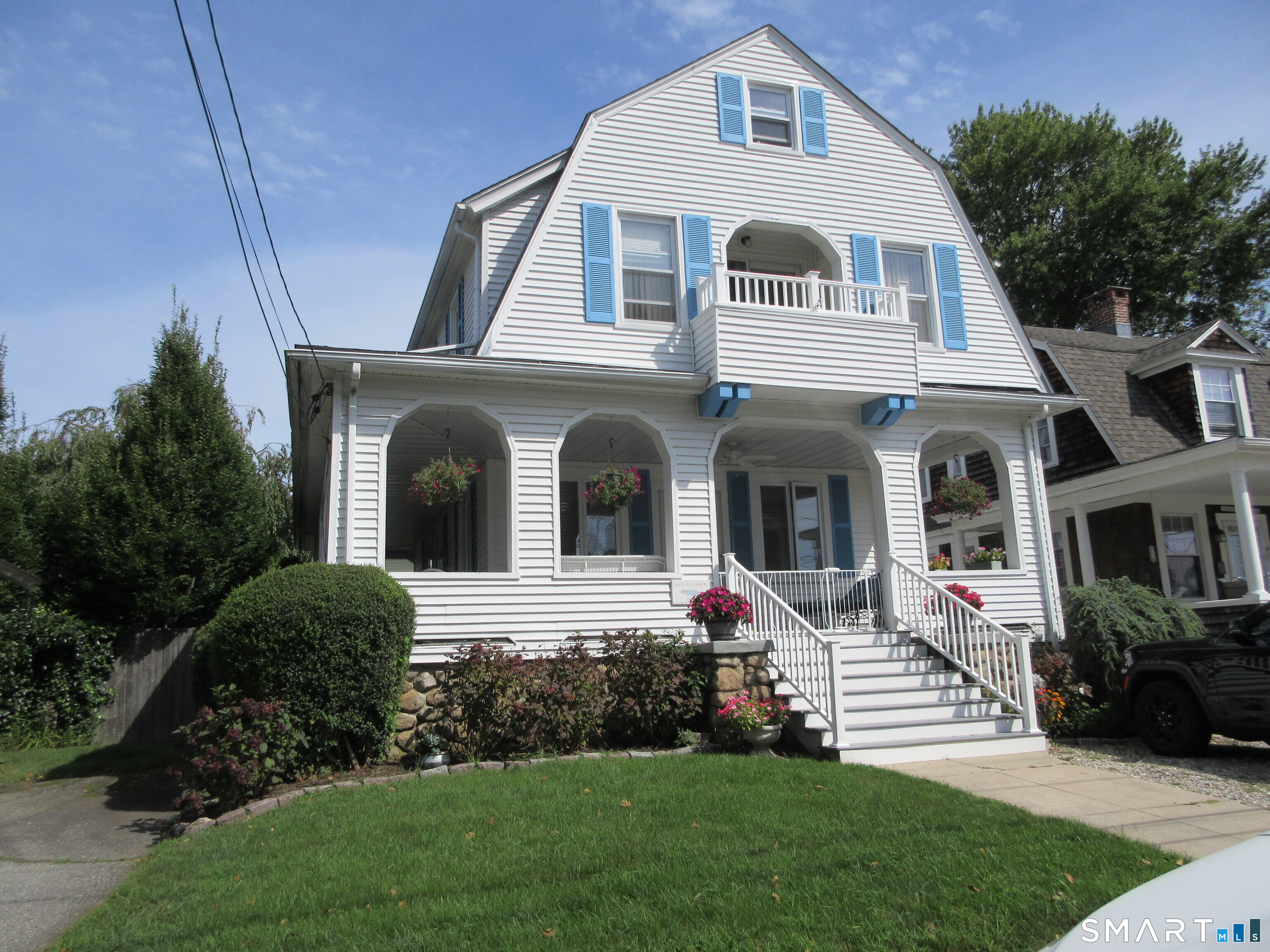 10 Elliott Avenue Property Photo 1