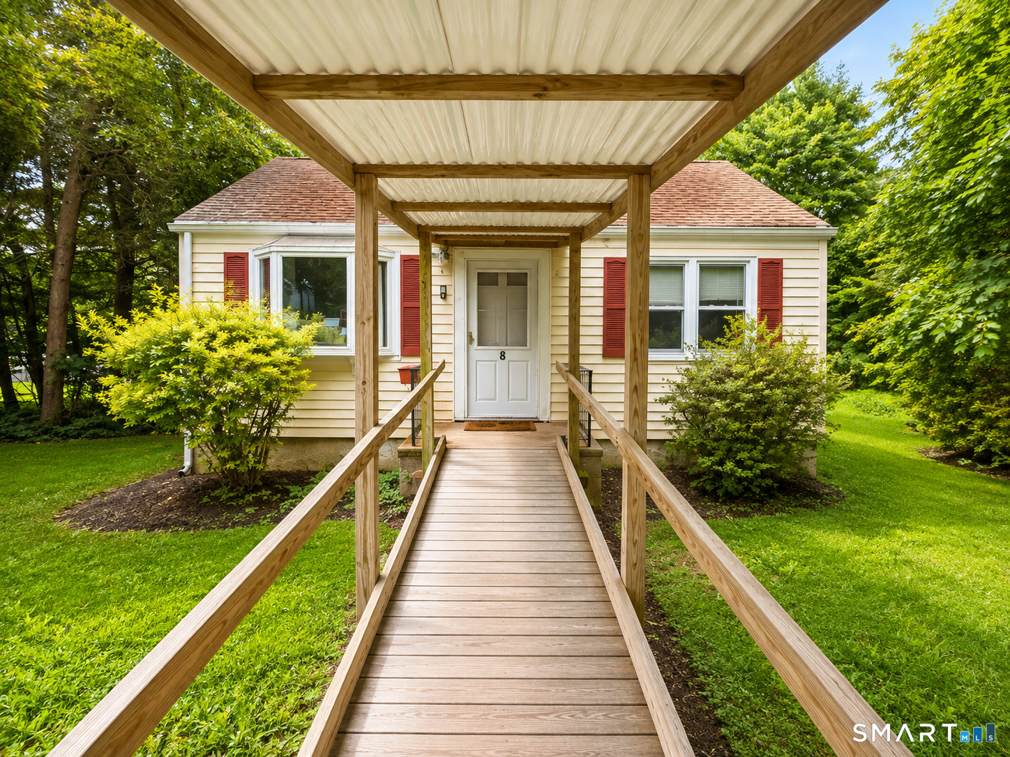 8 Darien Road Property Photo 8