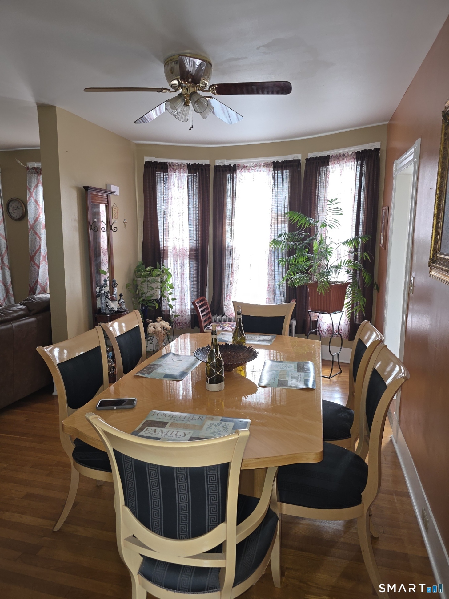 24204097 Property Photo 10