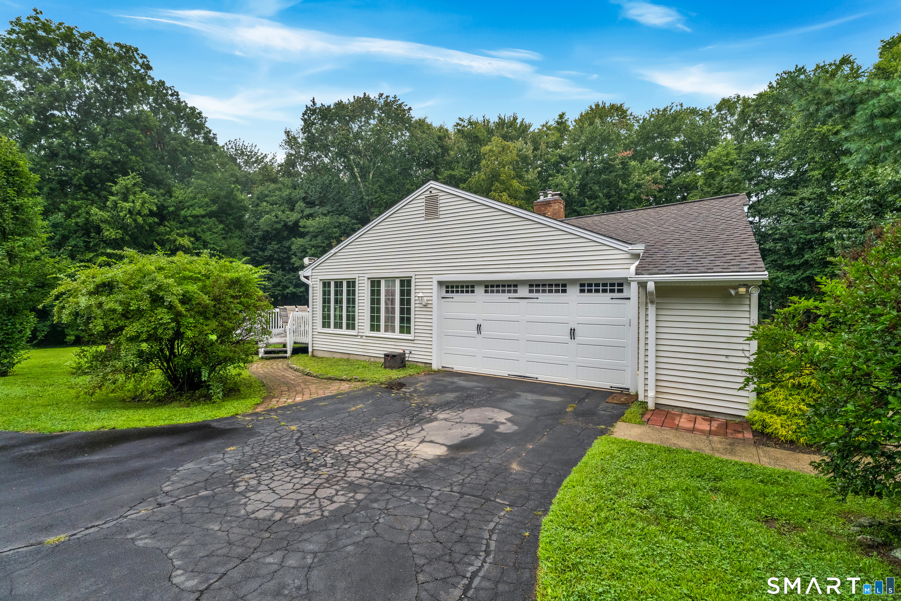 142 Ford Road Property Photo 4