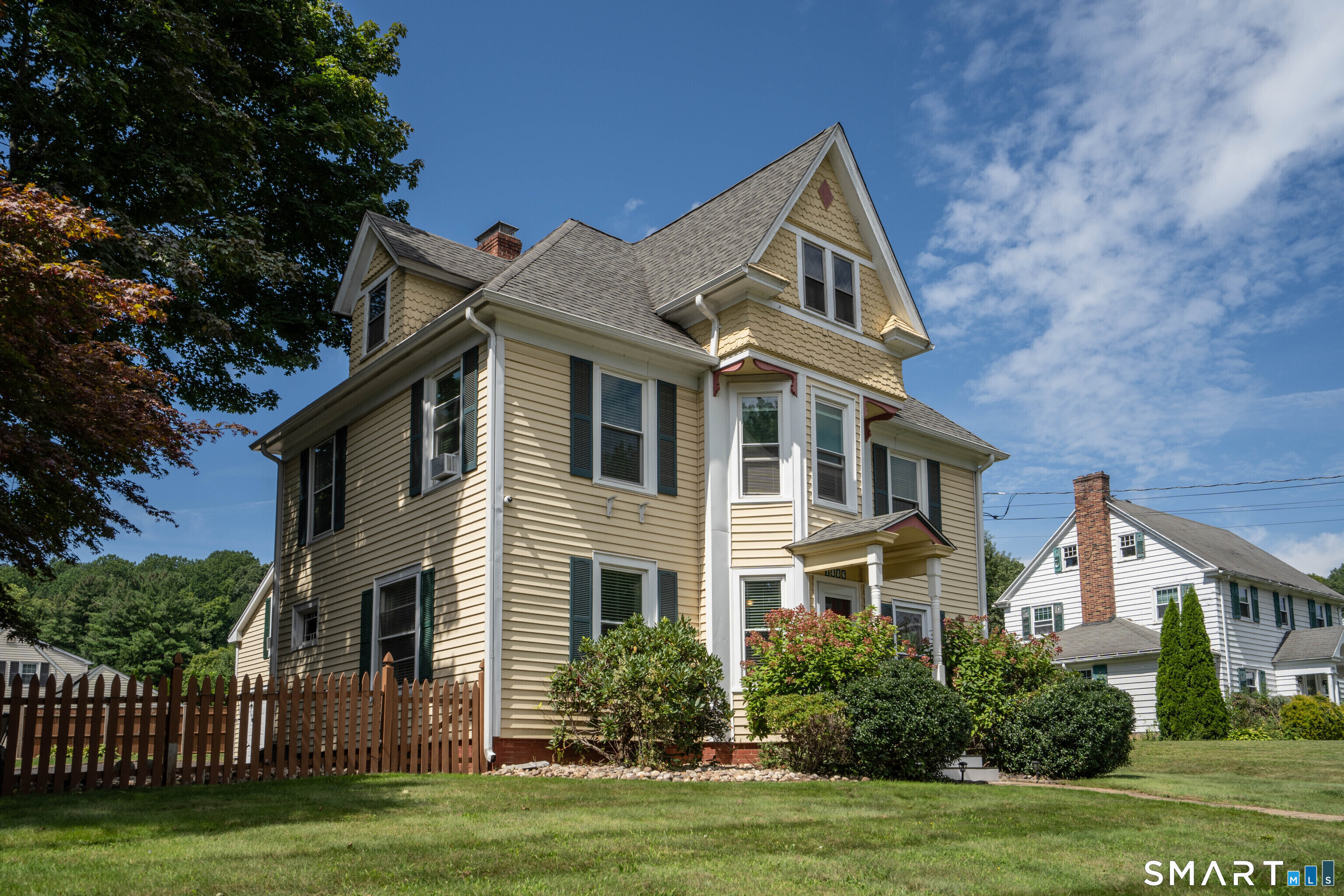 24204117 Property Photo 2