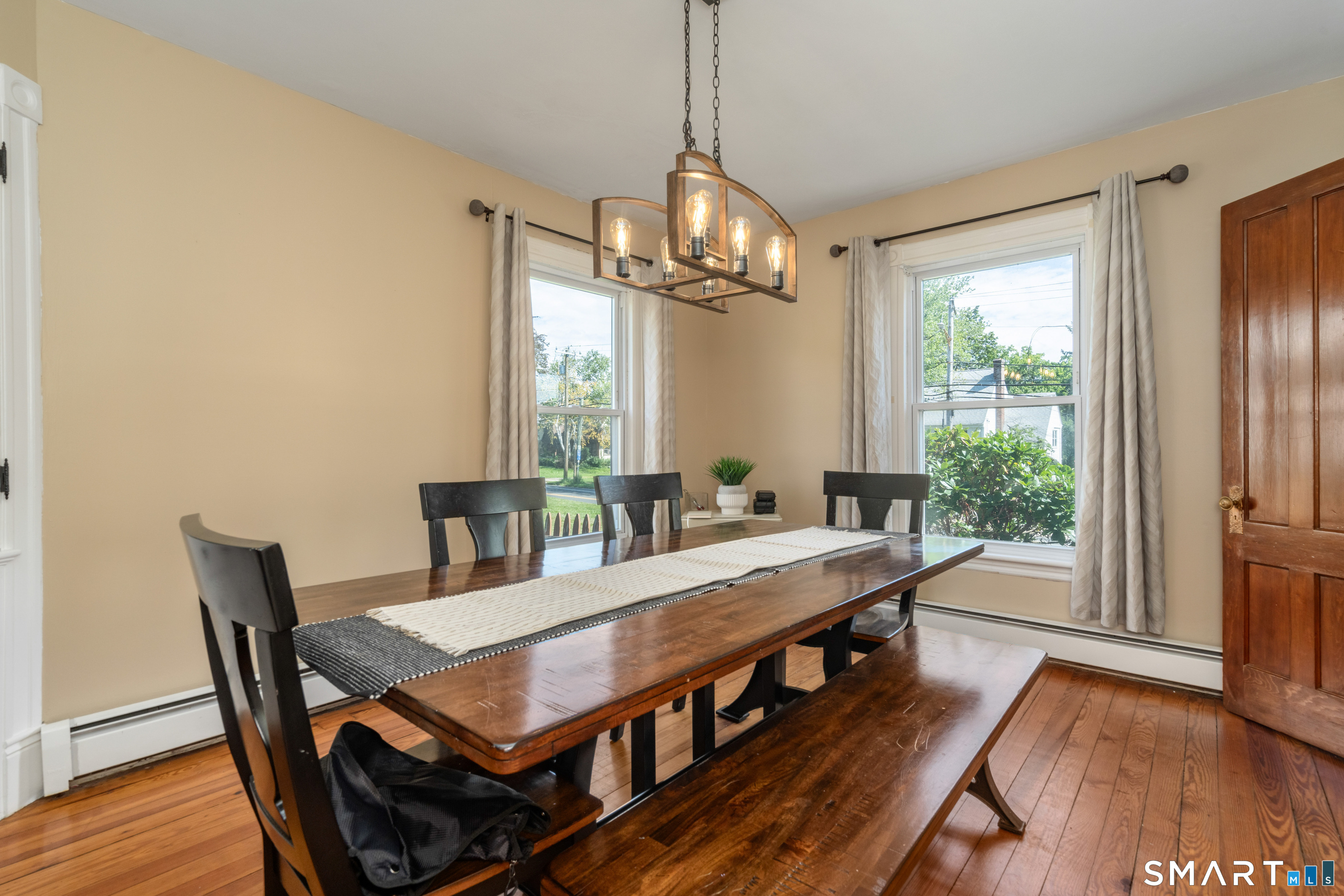 24204117 Property Photo 7
