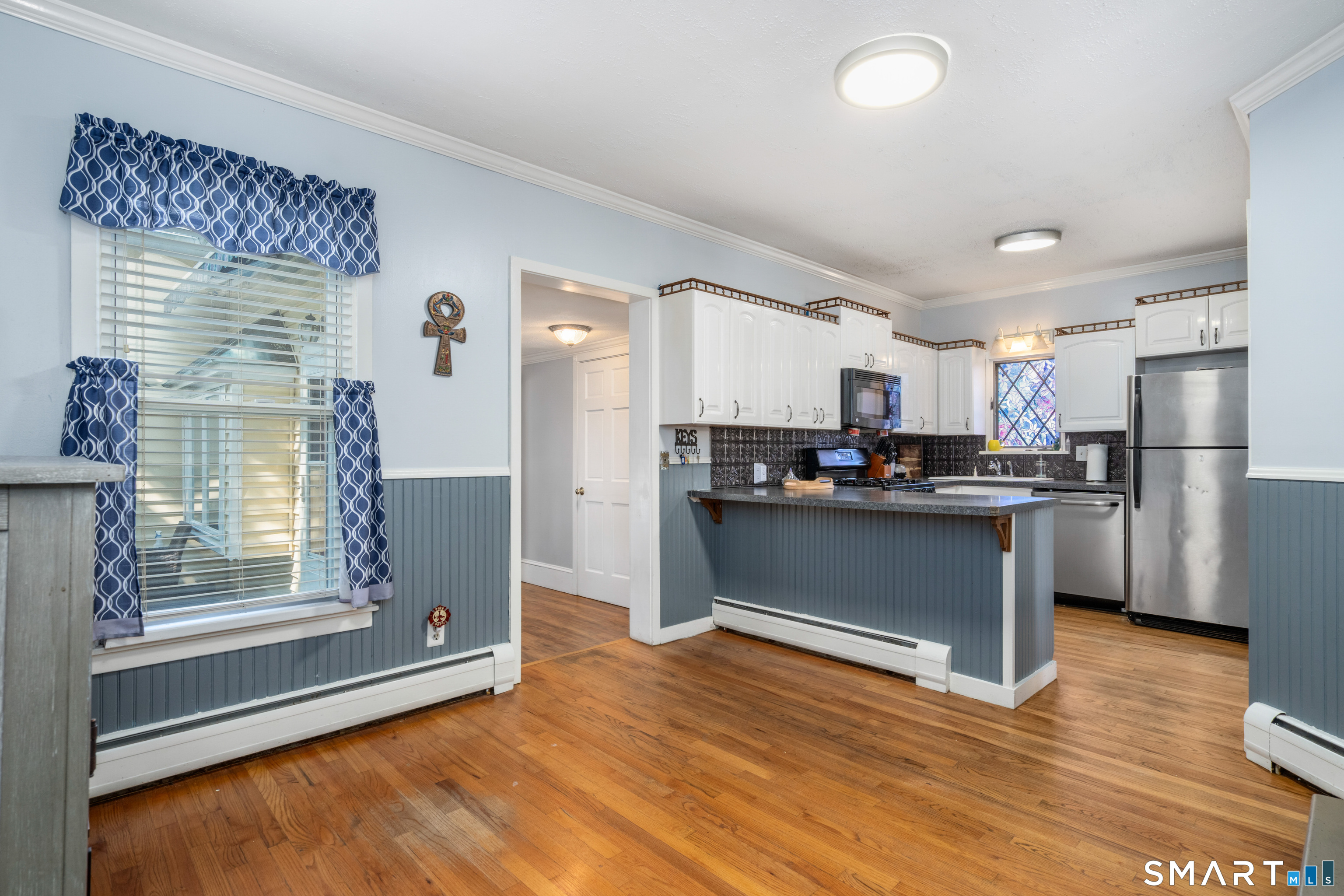 24204117 Property Photo 9