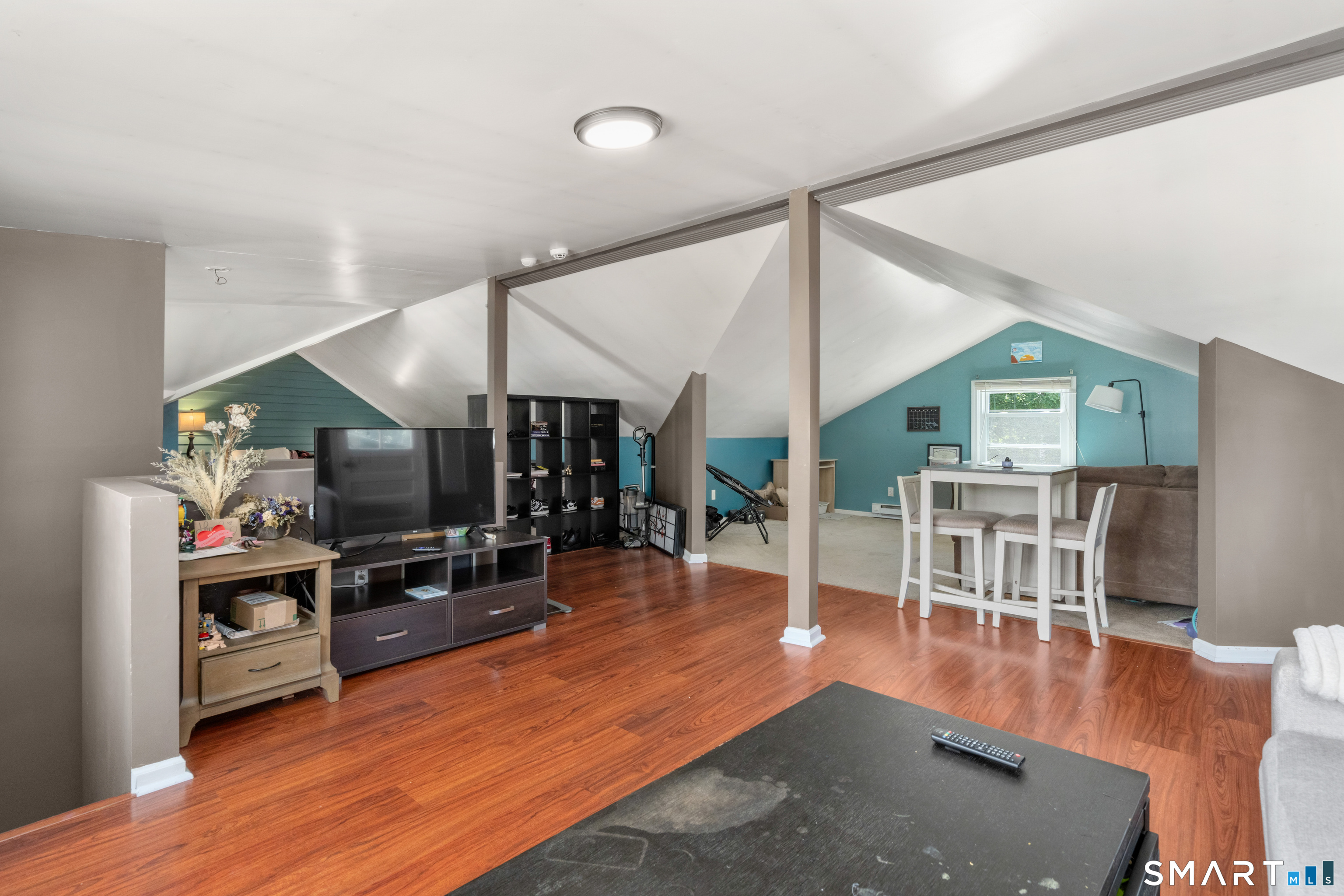 24204117 Property Photo 11