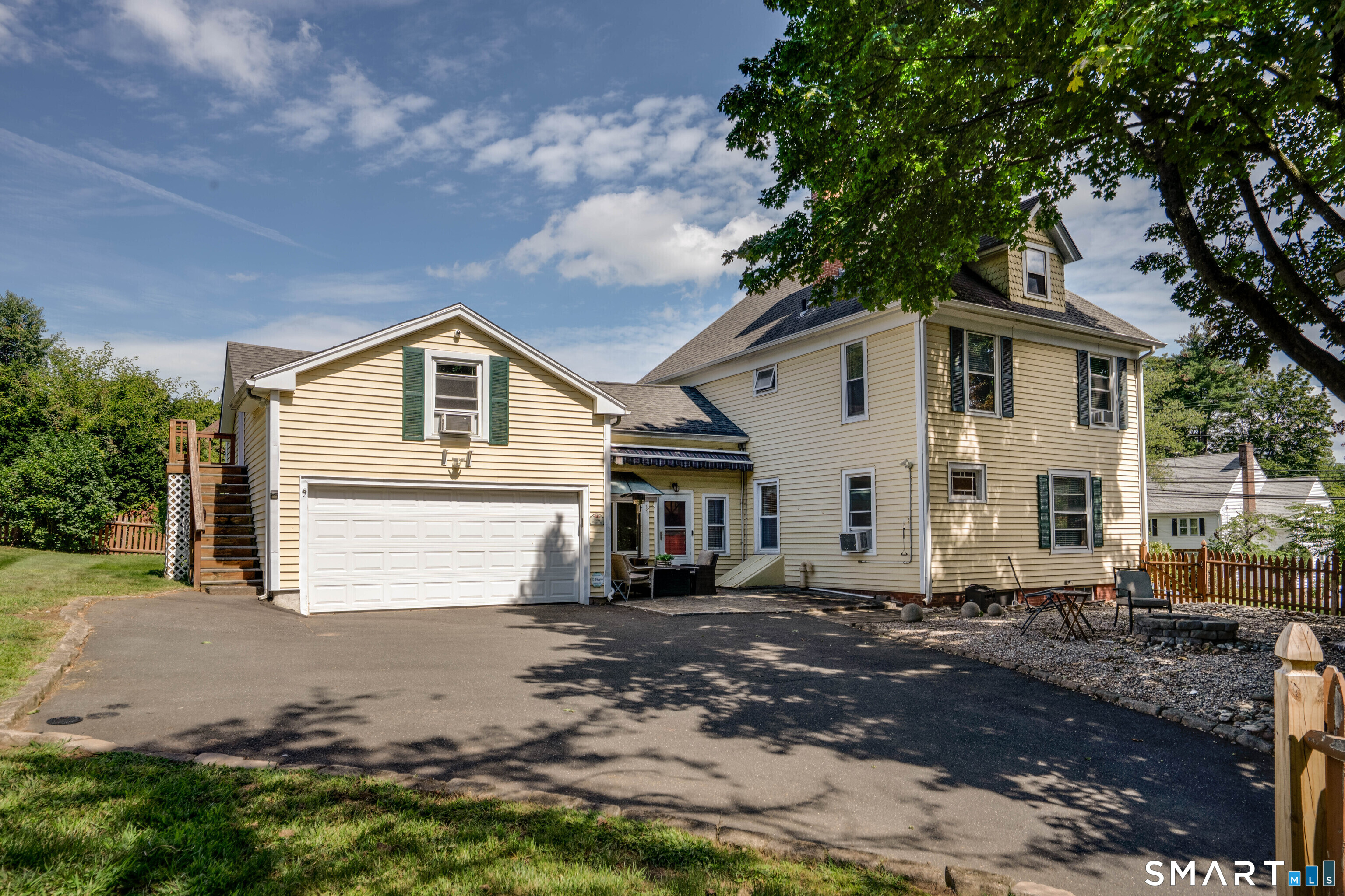 24204117 Property Photo 16