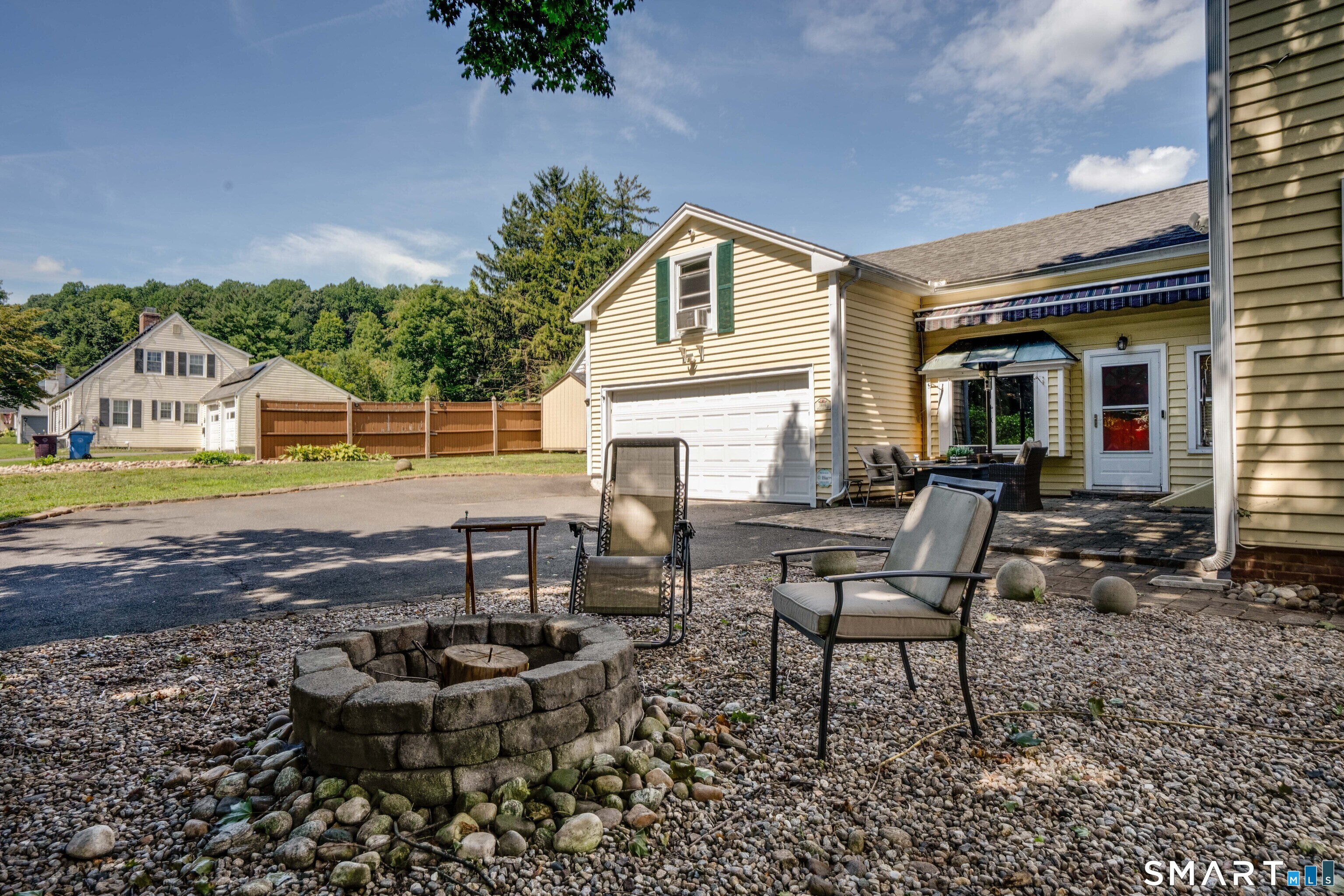 24204117 Property Photo 19