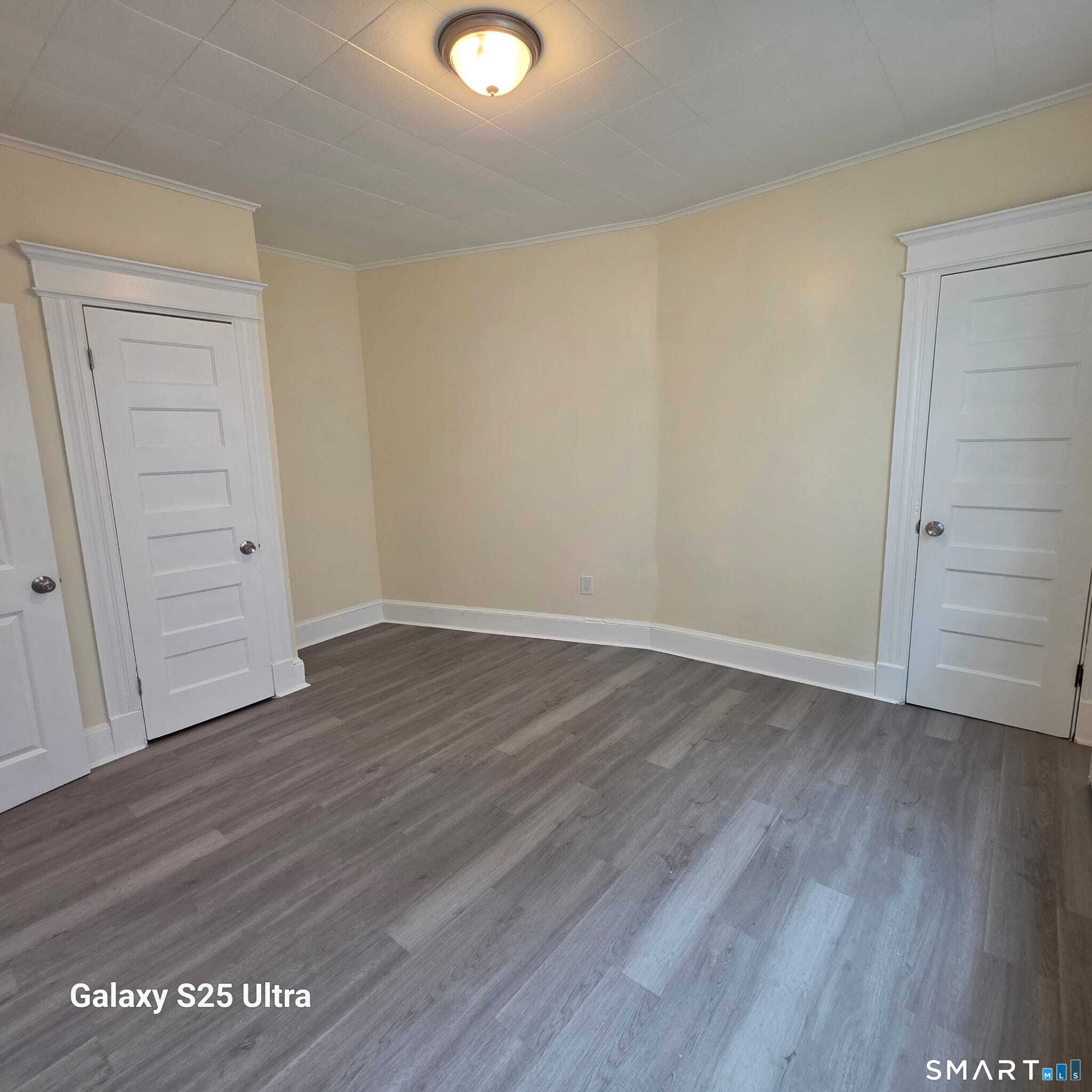 82 Bunker Hill 1st Fl Avenue Property Photo 7